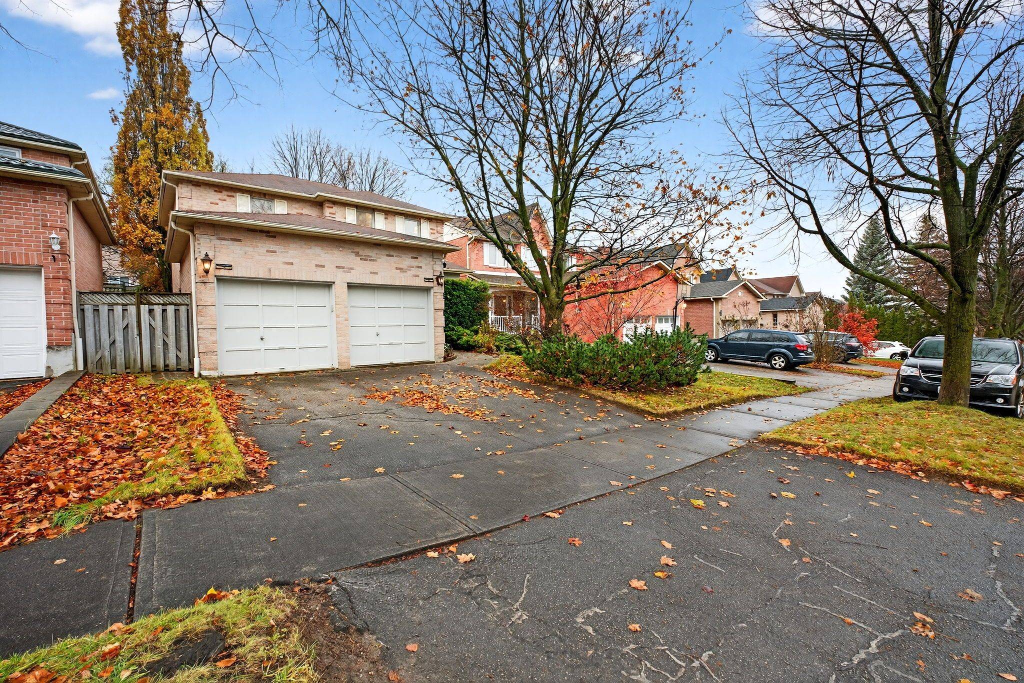 Ajax, ON L1T 3K8,29 Locker DR