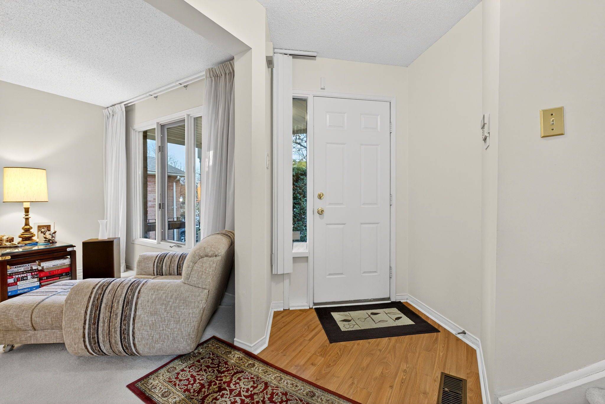 Ajax, ON L1T 3K8,29 Locker DR