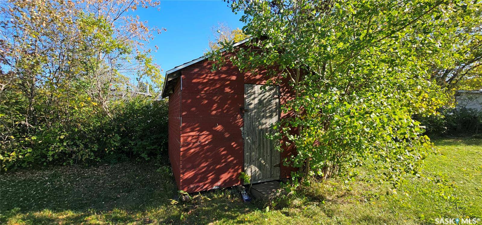 Kelvington, SK S0E 1W0,121 4th AVENUE E