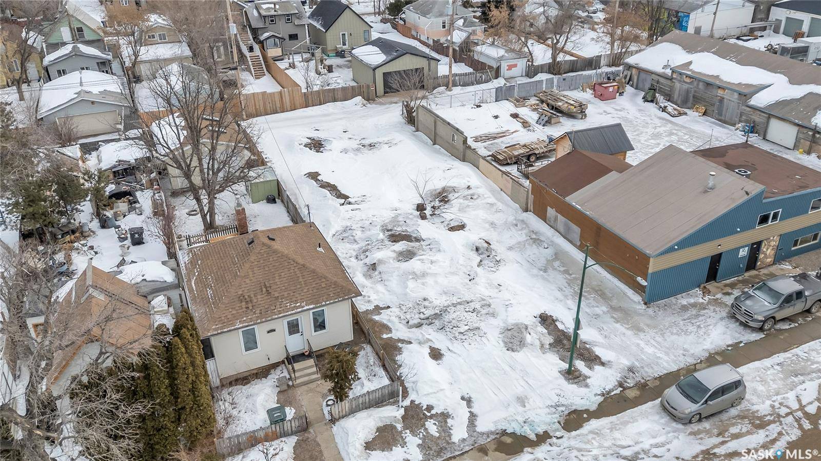 Saskatoon, SK S7M 2E2,514 K AVENUE S