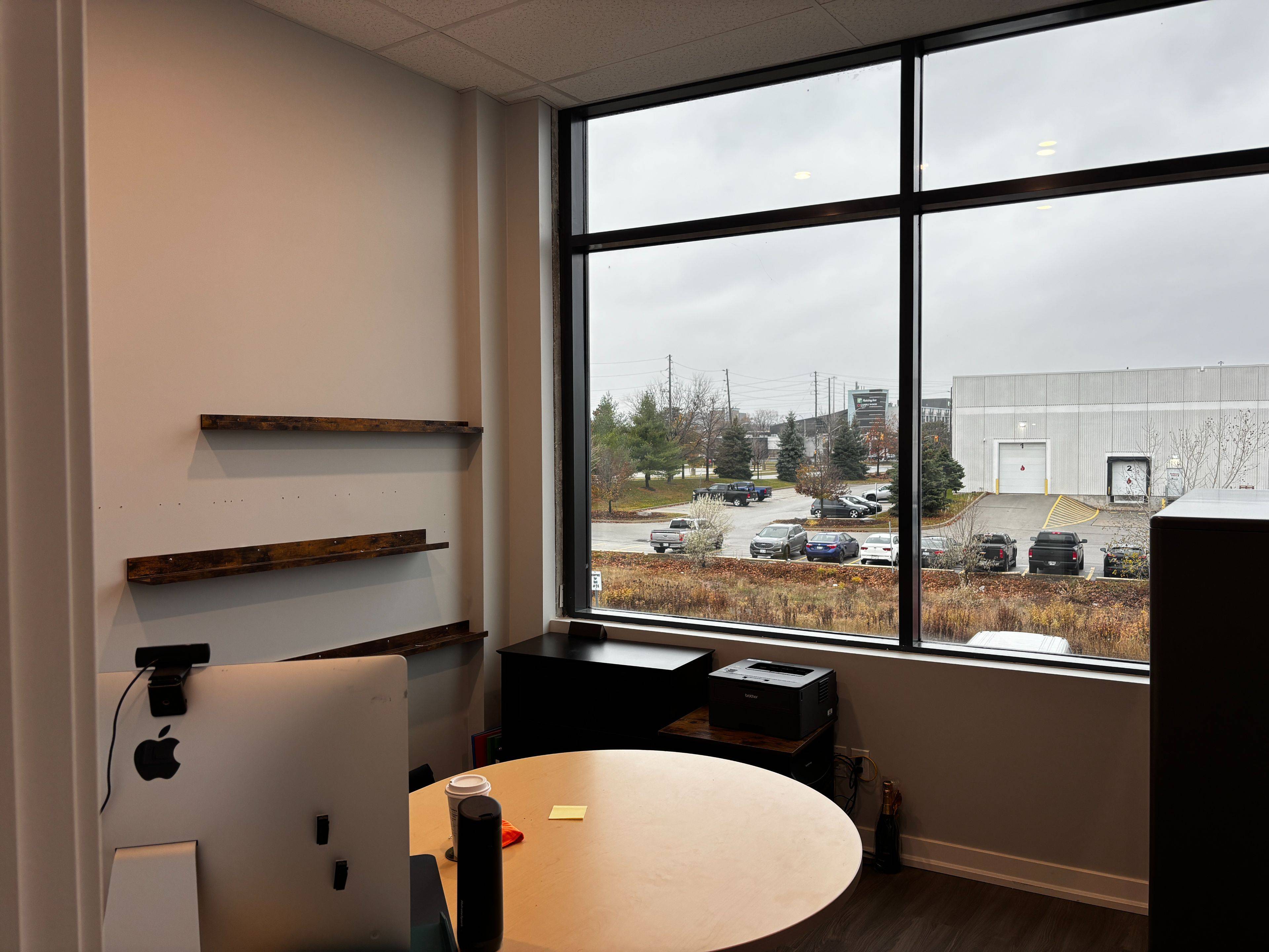 Burlington, ON L7N 3V6,760 Laurentian DR #26