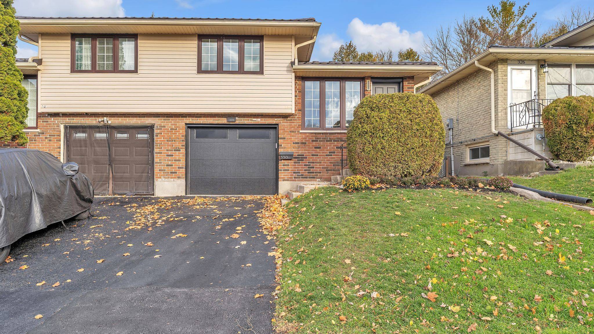 London South, ON N6J 1N4,330 Southcrest DR