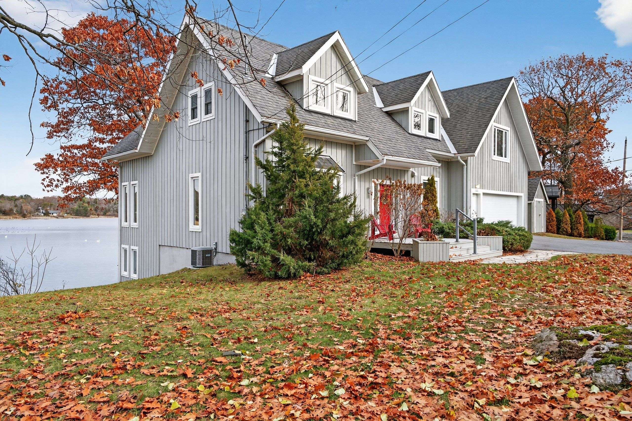 Kingston, ON K7L 4V1,1682 Jackson BLVD