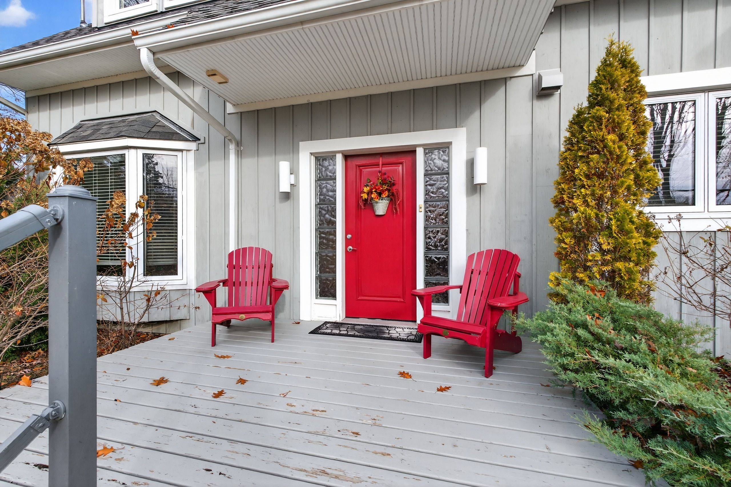 Kingston, ON K7L 4V1,1682 Jackson BLVD