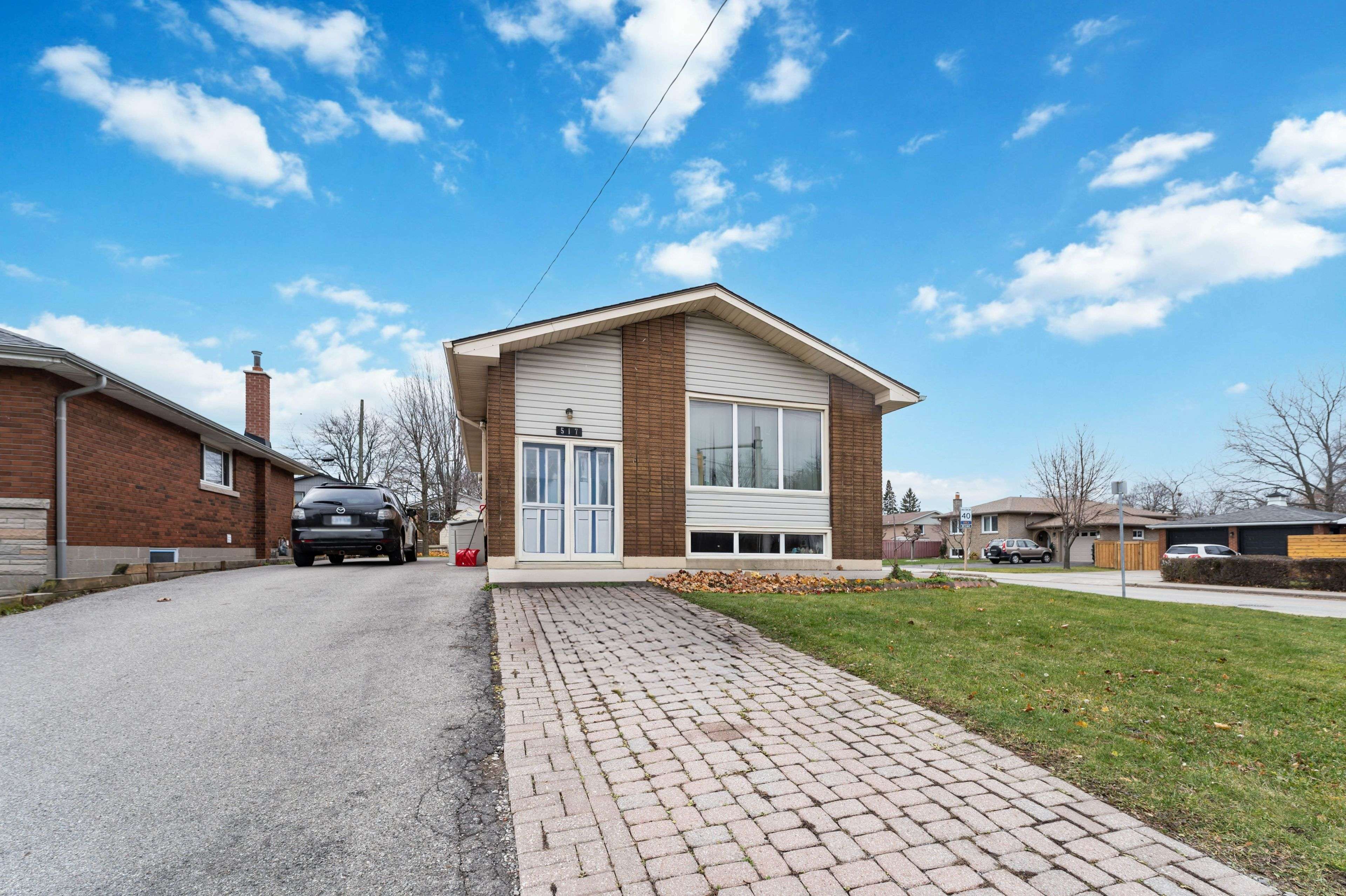 Hamilton, ON L9C 1X3,517 Mohawk RD W #Main