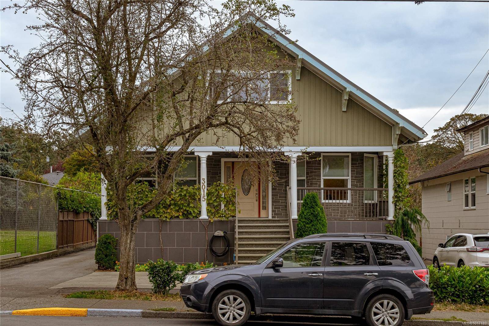 Victoria, BC V8T 4G2,3015 Quadra St