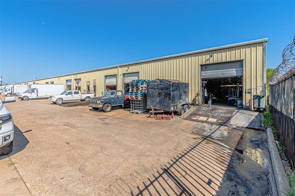 Dallas, TX 75228,3320 Dilido Road