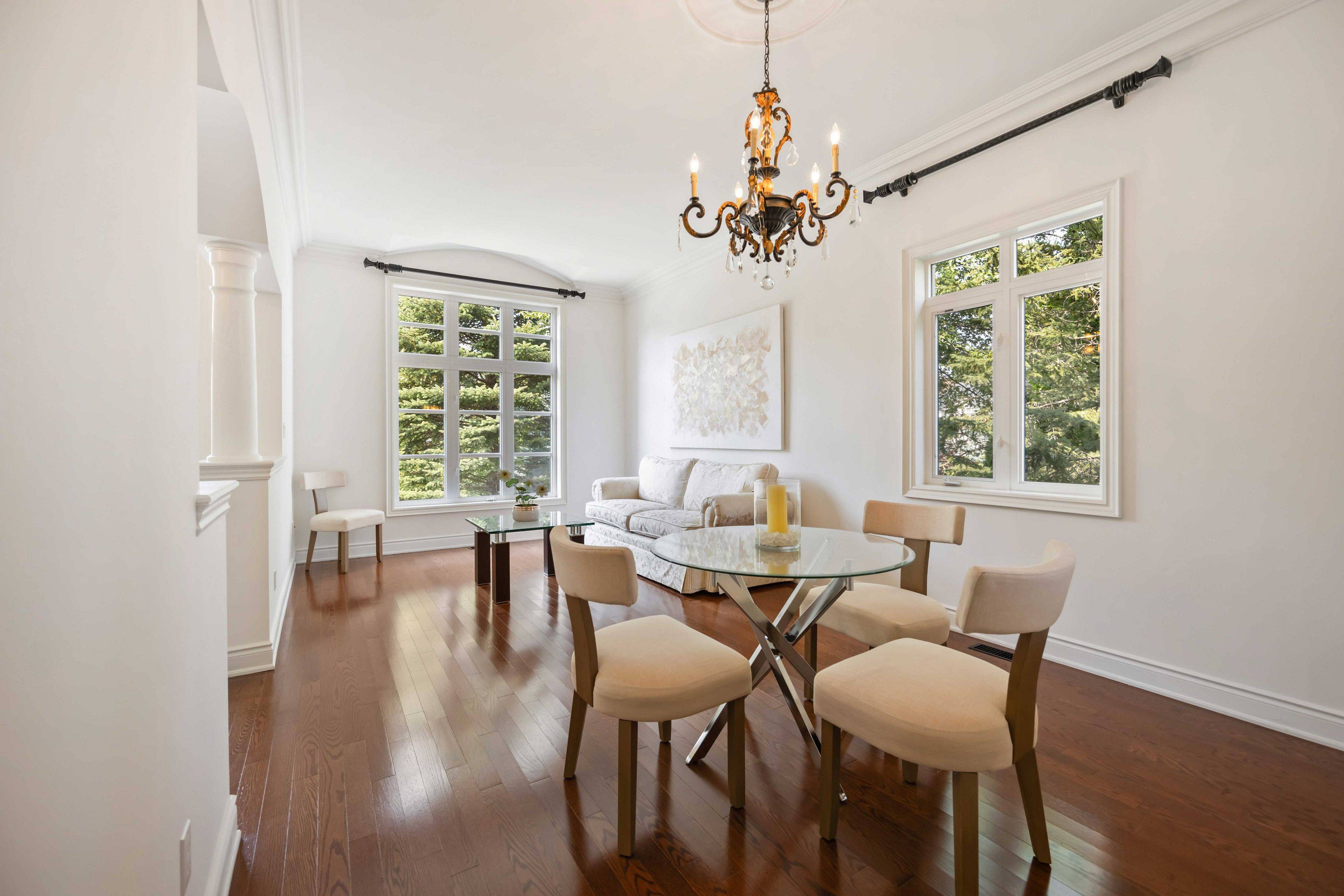 Richmond Hill, ON L4E 4S1,6 Sachet DR