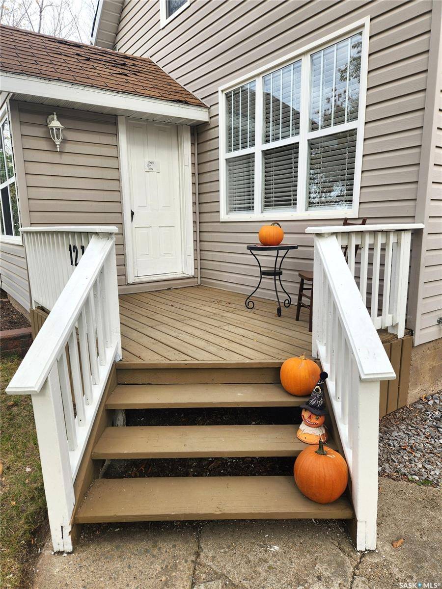 Estevan, SK S4A 0M1,1233 2nd STREET