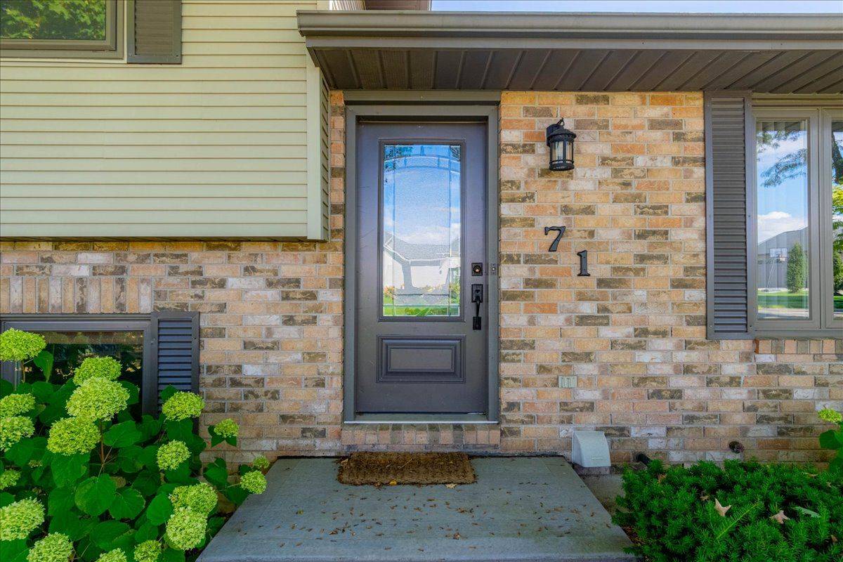 Norwich, ON N0J 1R0,71 North ST W