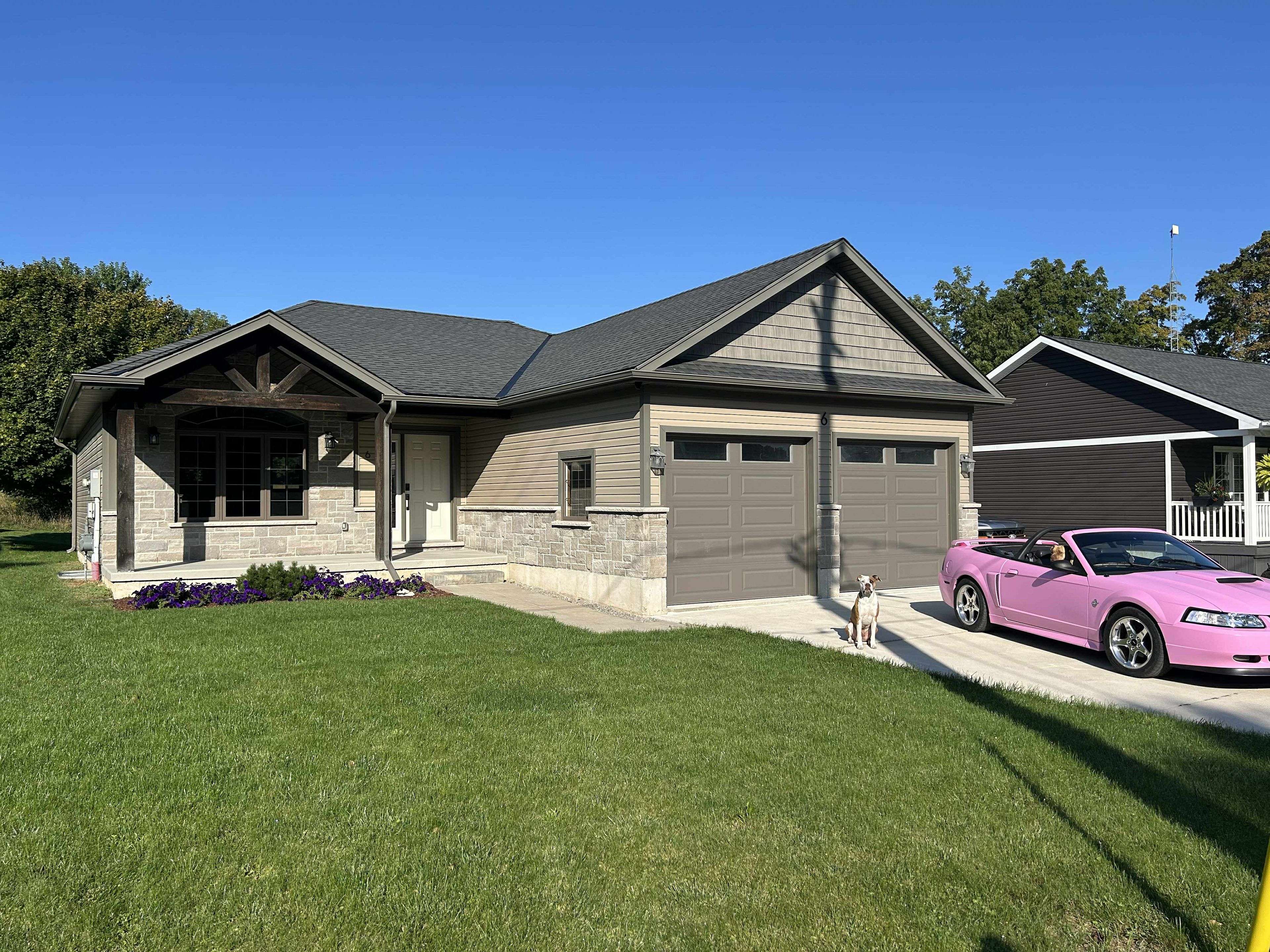 South Bruce, ON N0G 2S0,6 Janet ST S