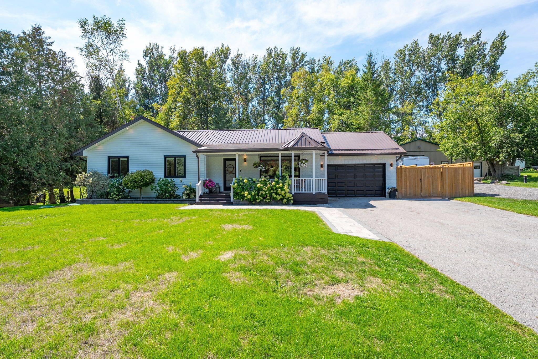 Kawartha Lakes, ON K0M 2C0,14 Muskie DR