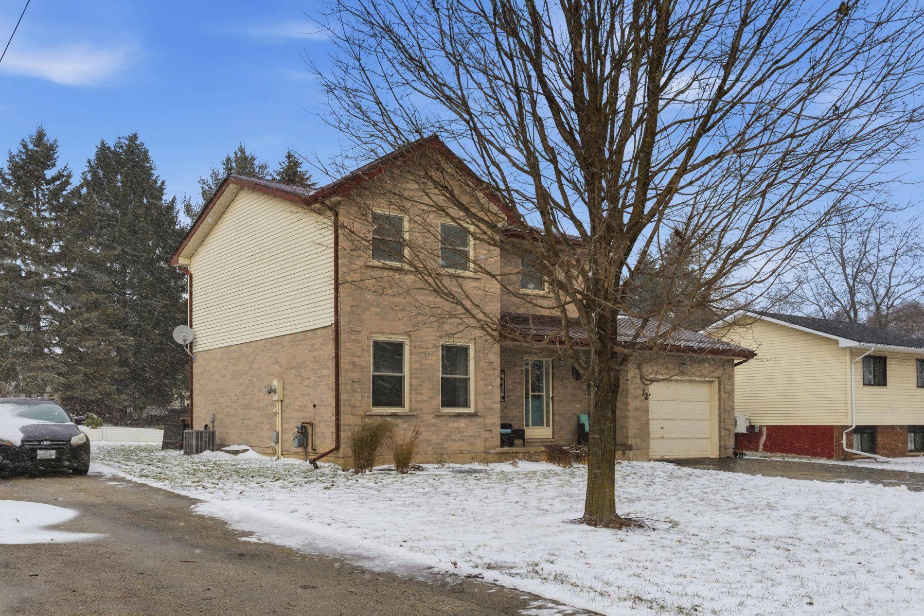 East Luther Grand Valley, ON L9W 5L2,72 Amaranth ST E