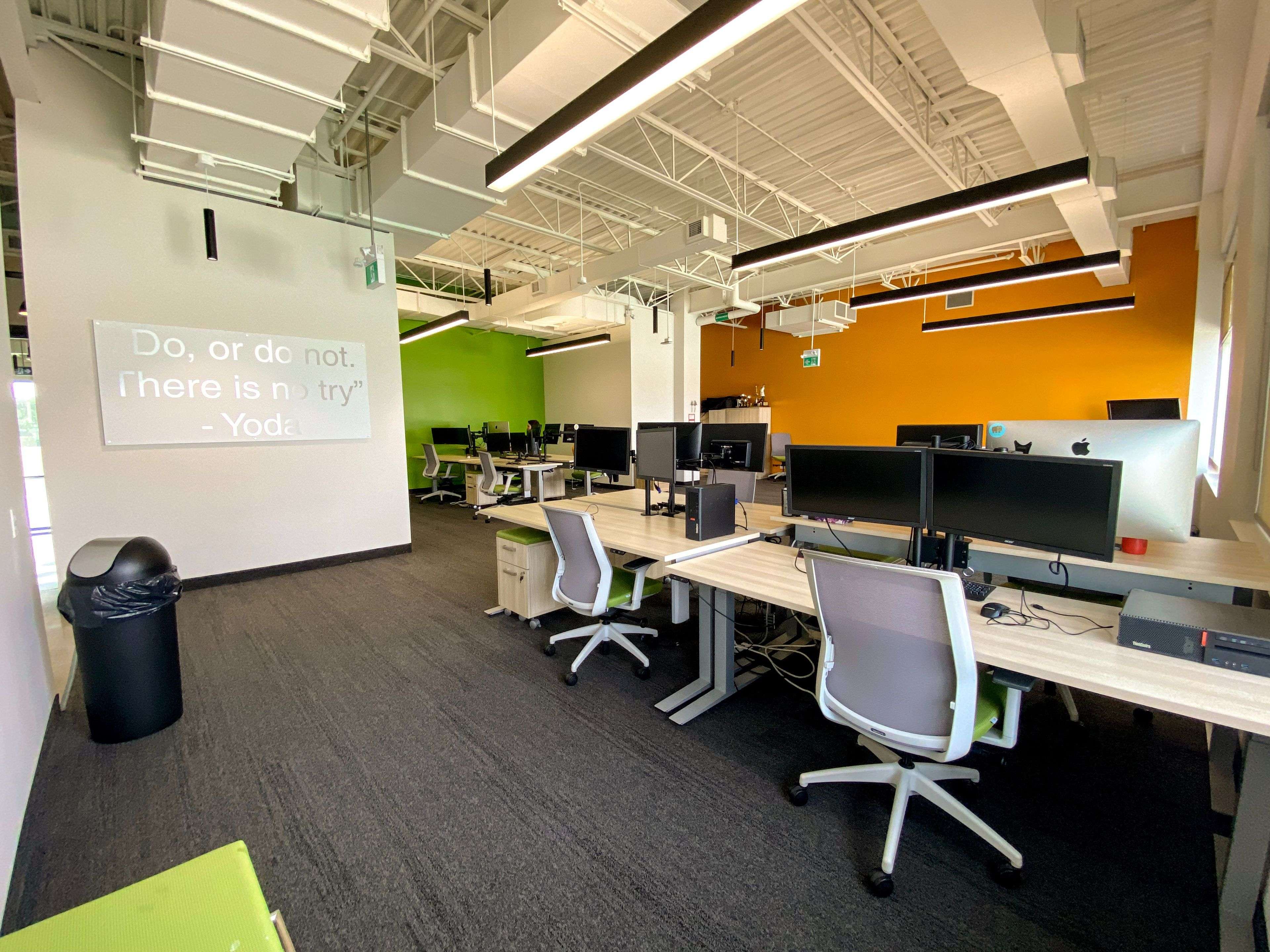 Guelph, ON N1G 3X7,412 Laird RD #201