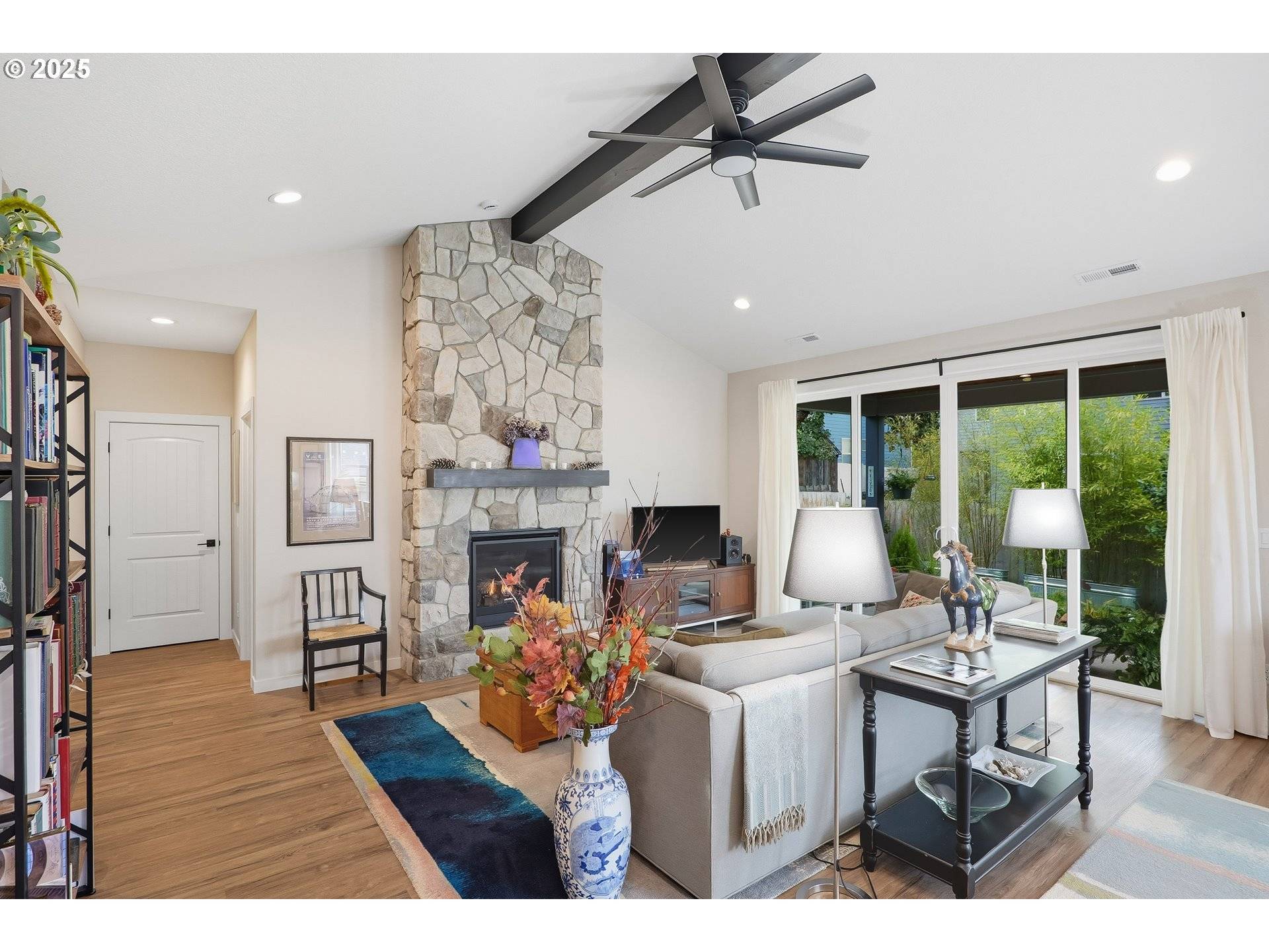 Silverton, OR 97381,1408 PRINCETON AVE