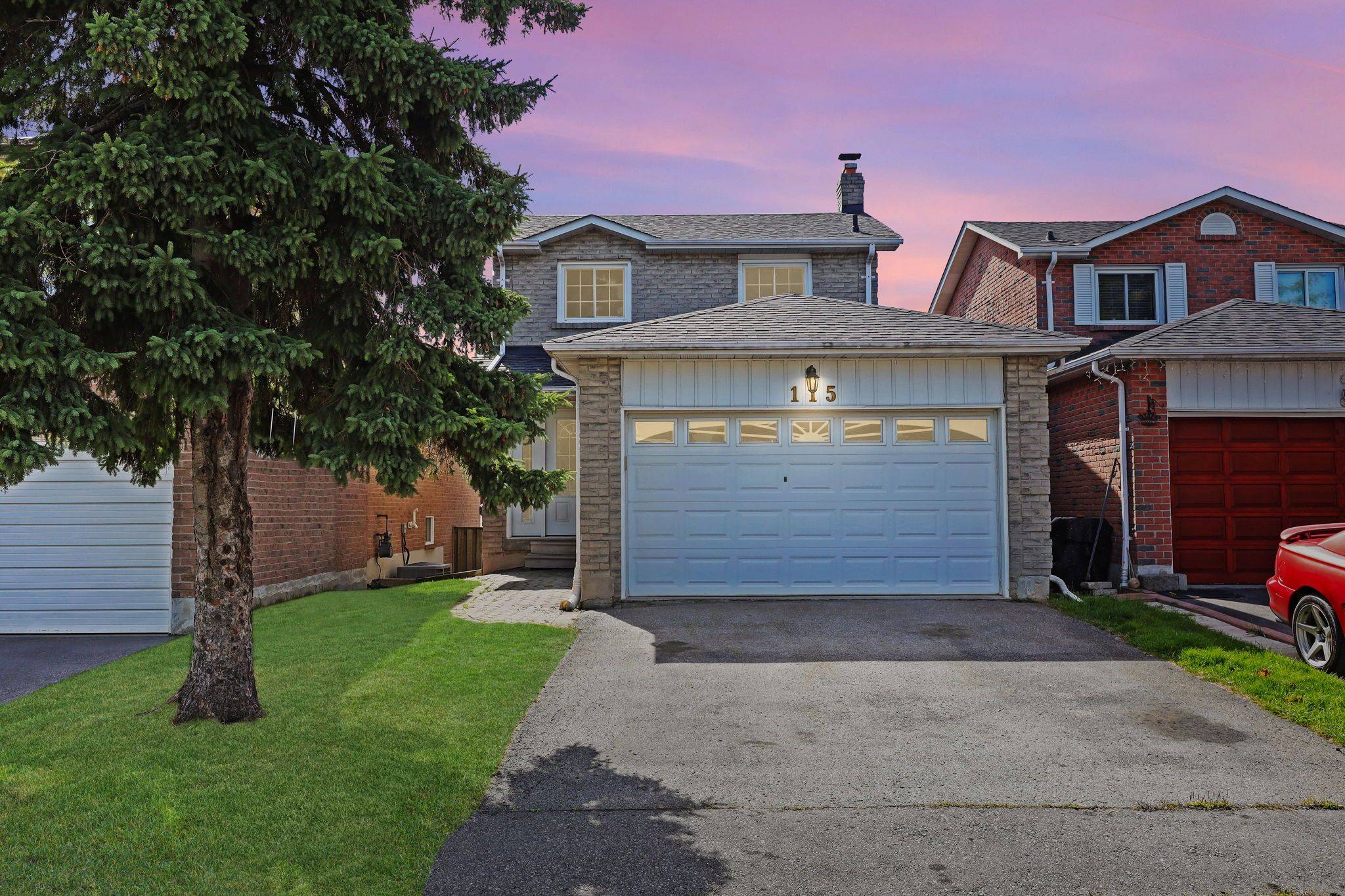 Toronto E10, ON M1C 3M9,115 Winter Gardens TRL