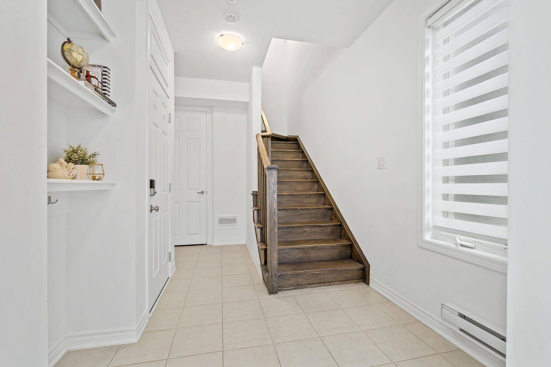 Milton, ON L9E 2A9,1254 Havelock GDNS