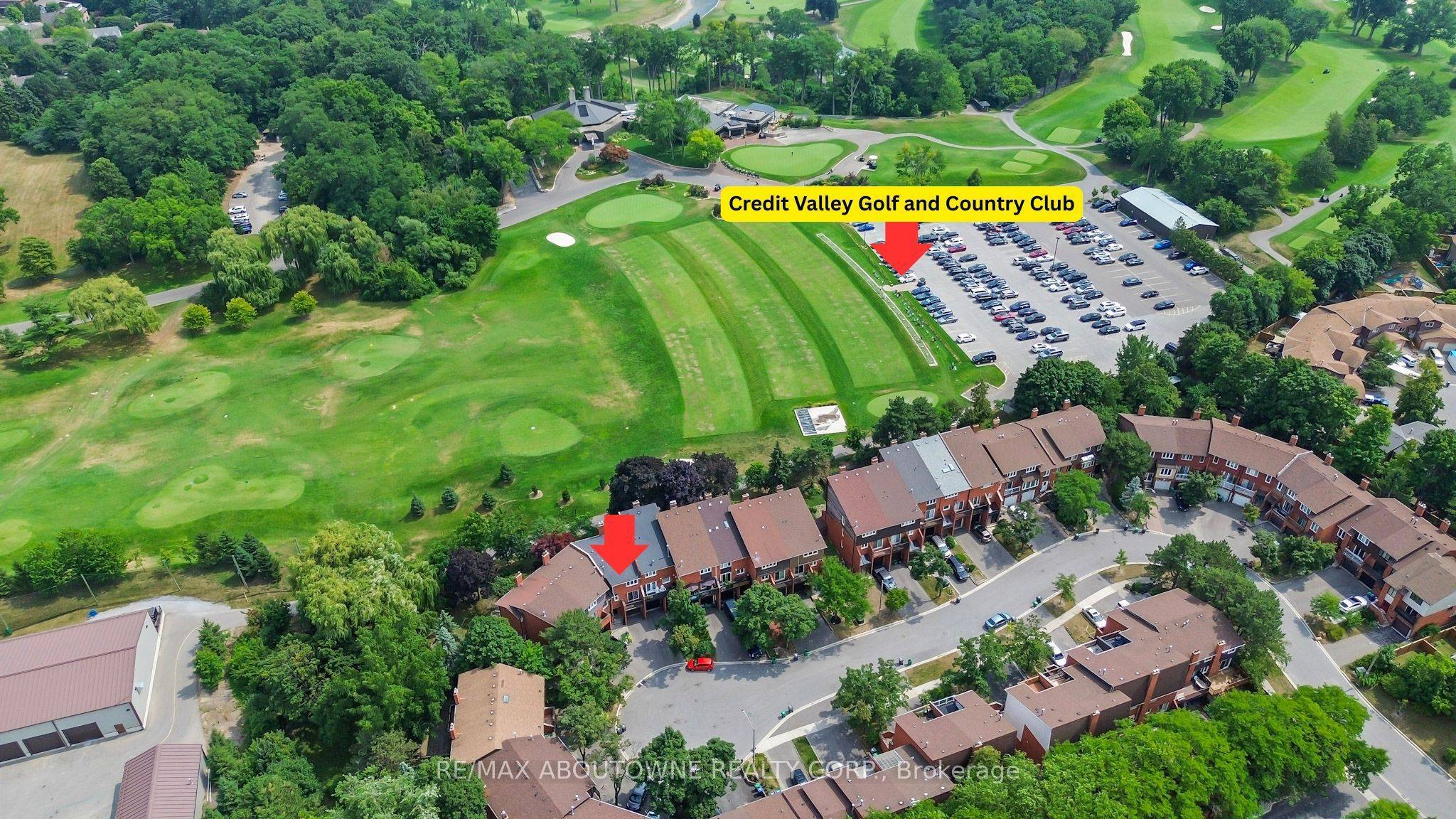 Mississauga, ON L5C 3J4,1228 Cornerbrook PL