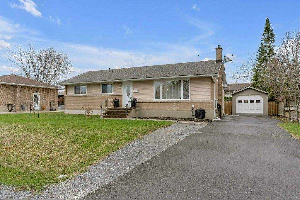 Loyalist, ON K7N 1E6,50 Princeton PL