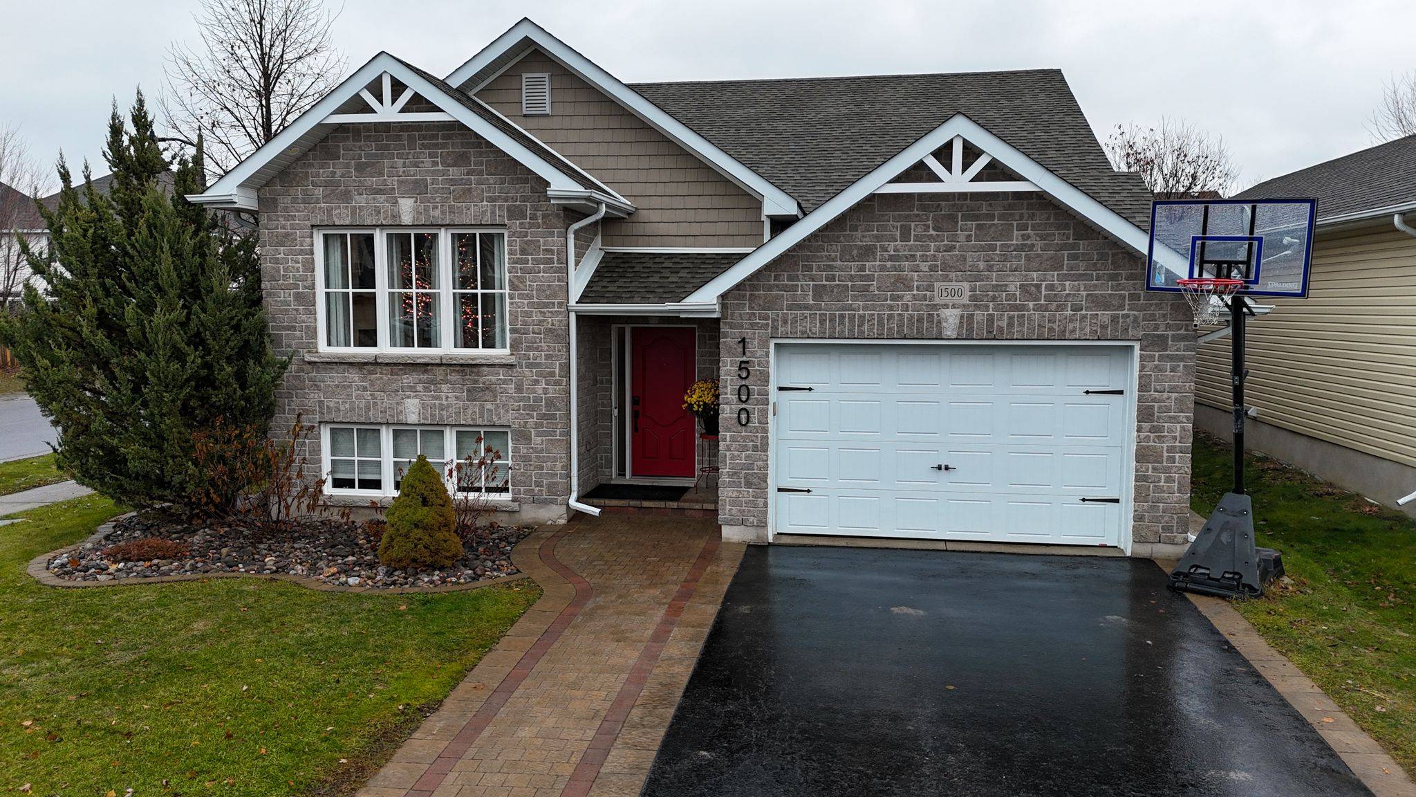 Kingston, ON K7P 0H4,1500 Crimson CRES