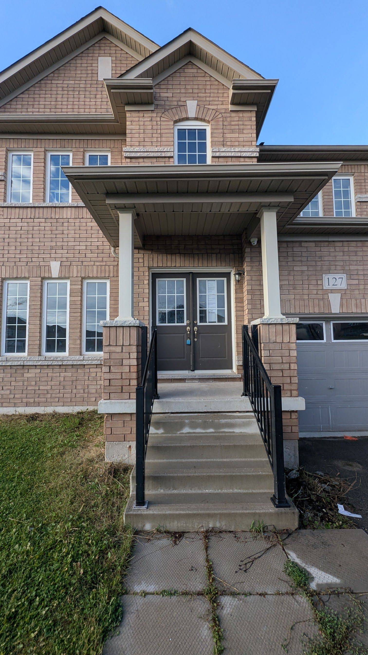 Southgate, ON N0C 1B0,127 Elm ST