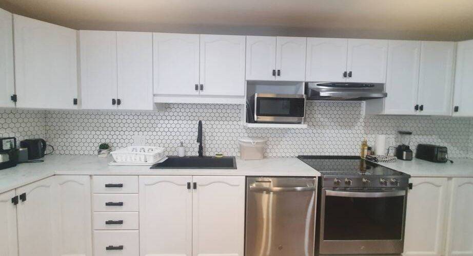 Kingston, ON K7K 7H6,532 Magnolia DR