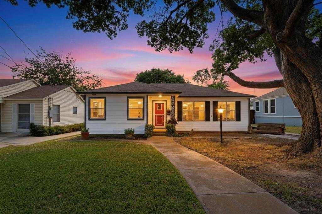 Dallas, TX 75211,4036 Dutton Drive