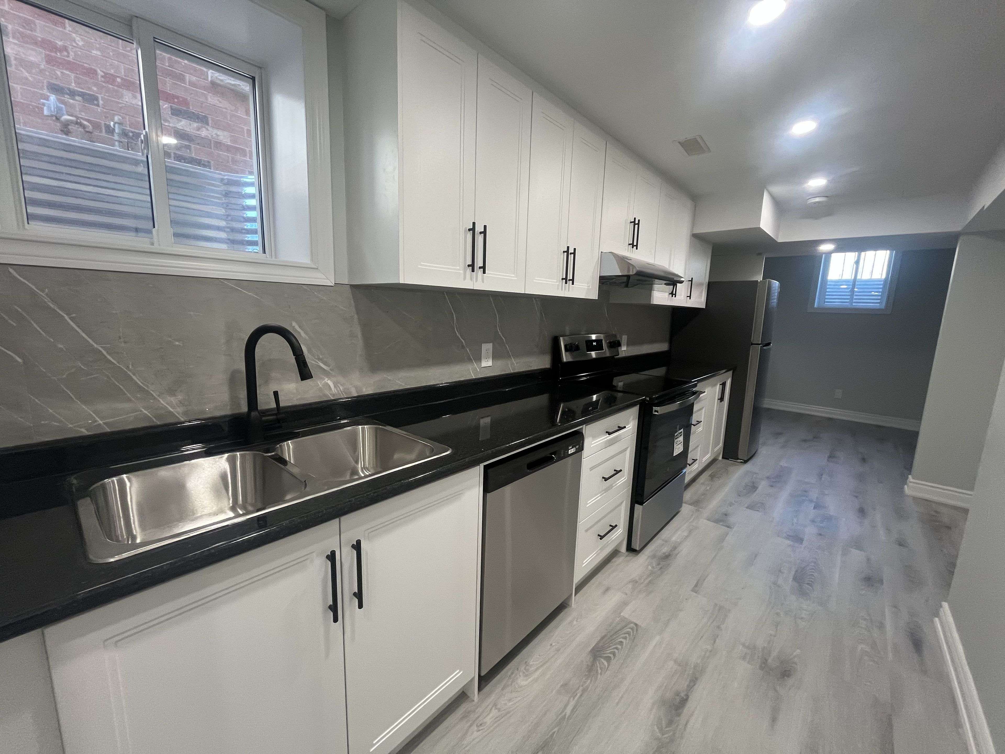 Brampton, ON L7A 2R2,22 Amboise CRES #Basement