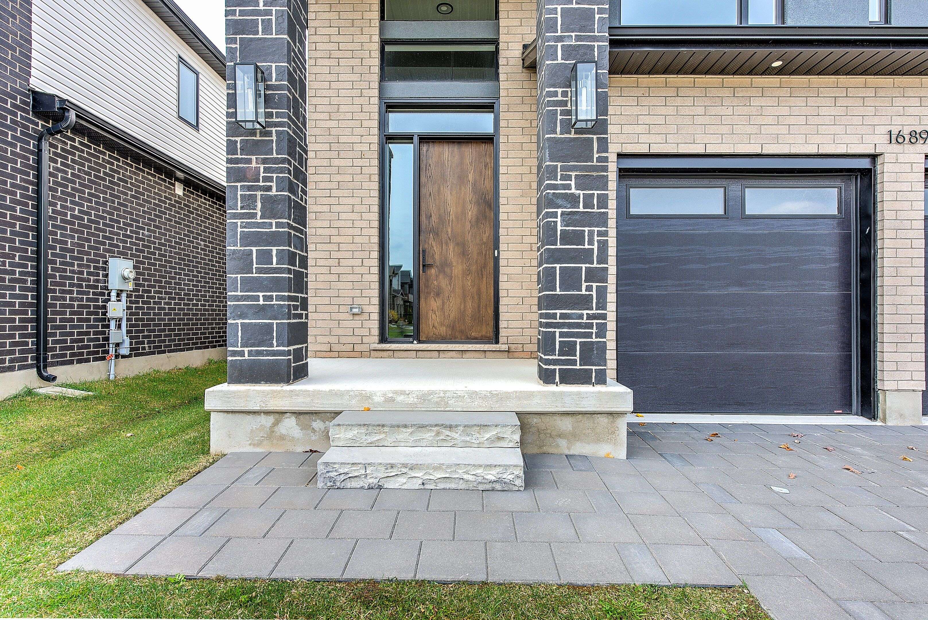 London South, ON N6K 0H1,1689 Brayford AVE