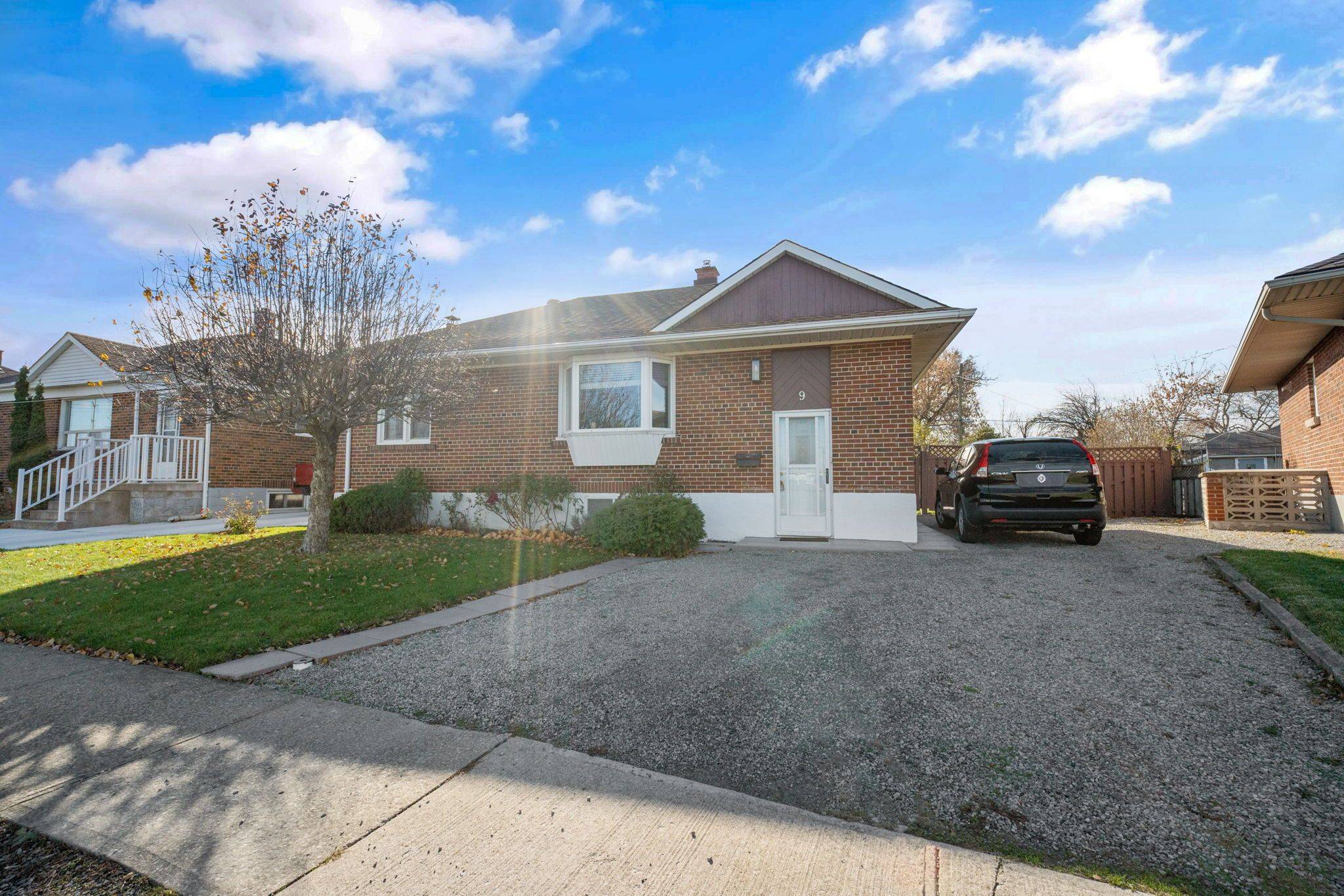 St. Catharines, ON L2P 3G3,9 McPhail CRES