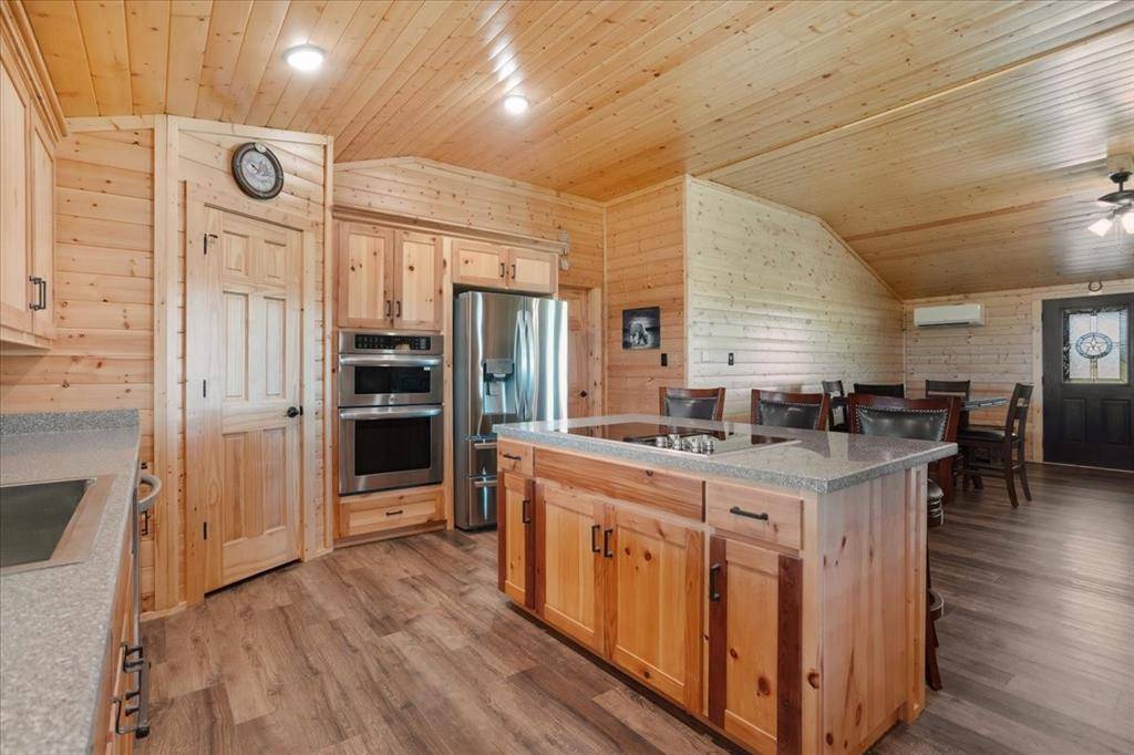 Sadler, TX 76264,2290 Brooks Lane