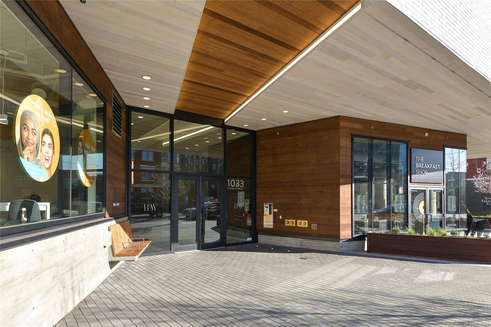 Victoria, BC V8V 0E1,1033 Cook St #211