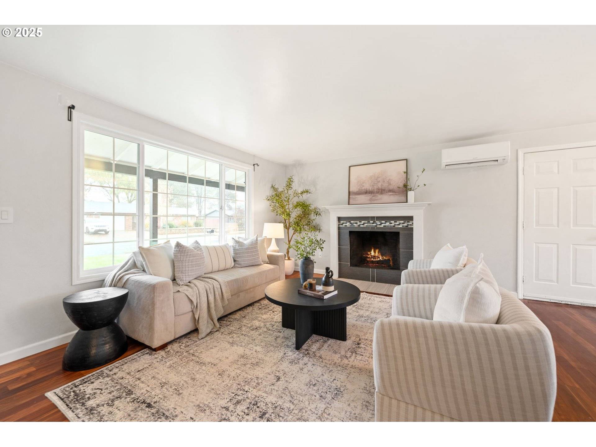 Hillsboro, OR 97124,1948 NE SUNRISE LN