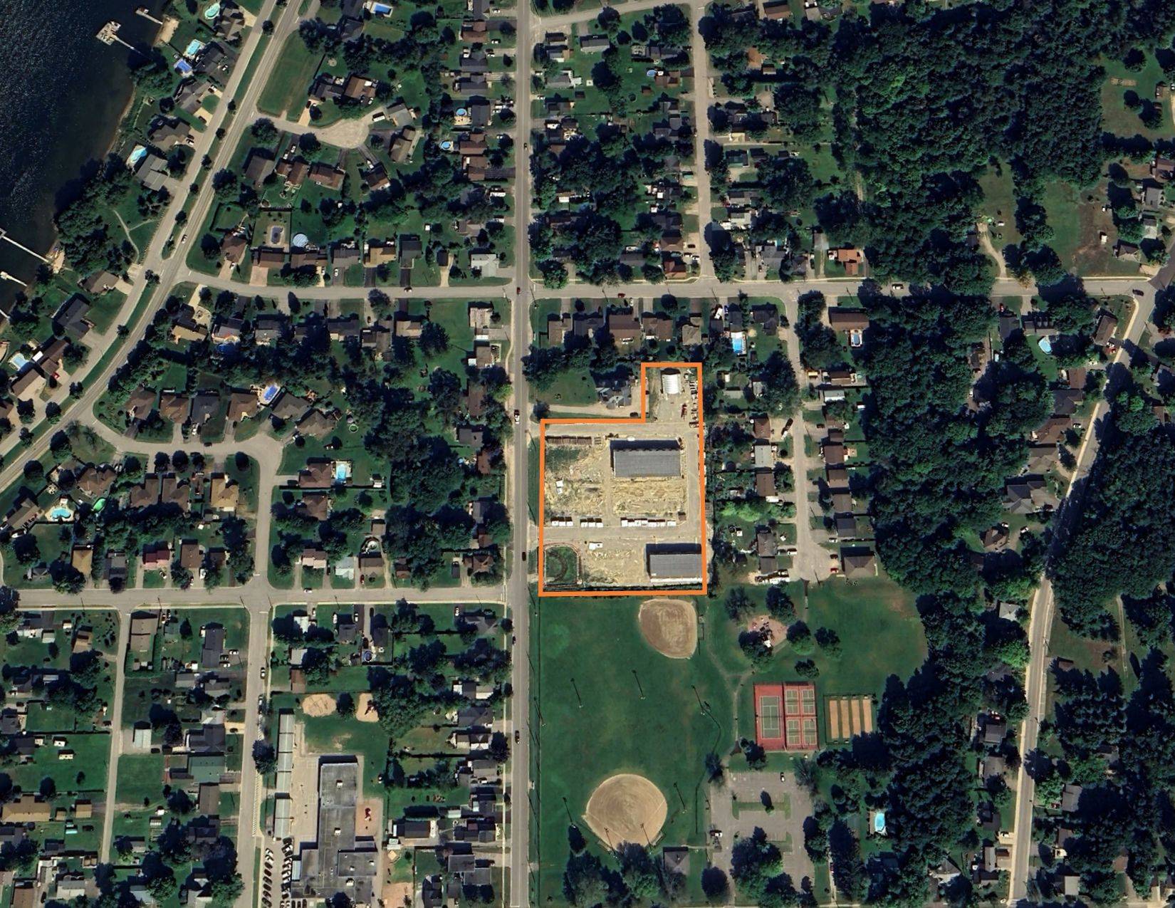 Penetanguishene, ON L9M 1C5,77 Fox ST