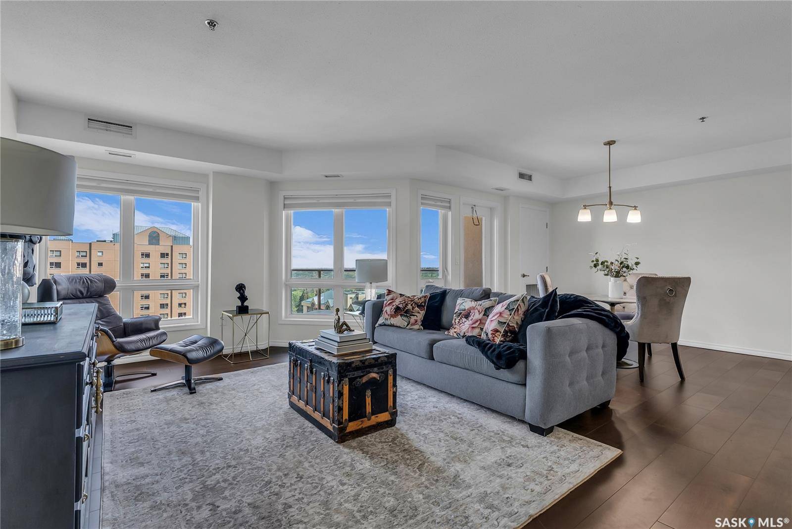 Saskatoon, SK S7K 0G8,902 Spadina CRESCENT E #1205