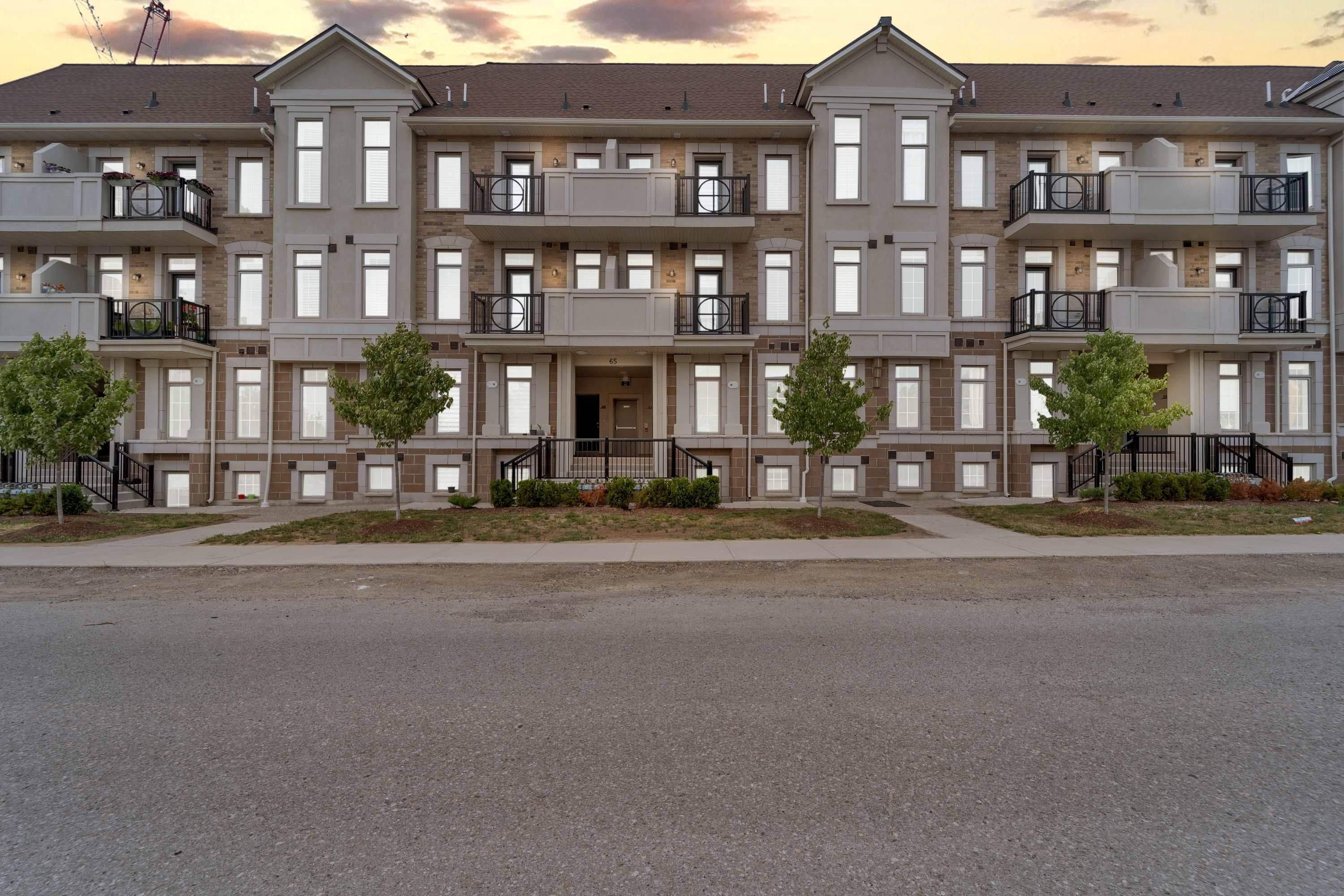 Mississauga, ON L4Z 0C7,65 Armdale RD E #45