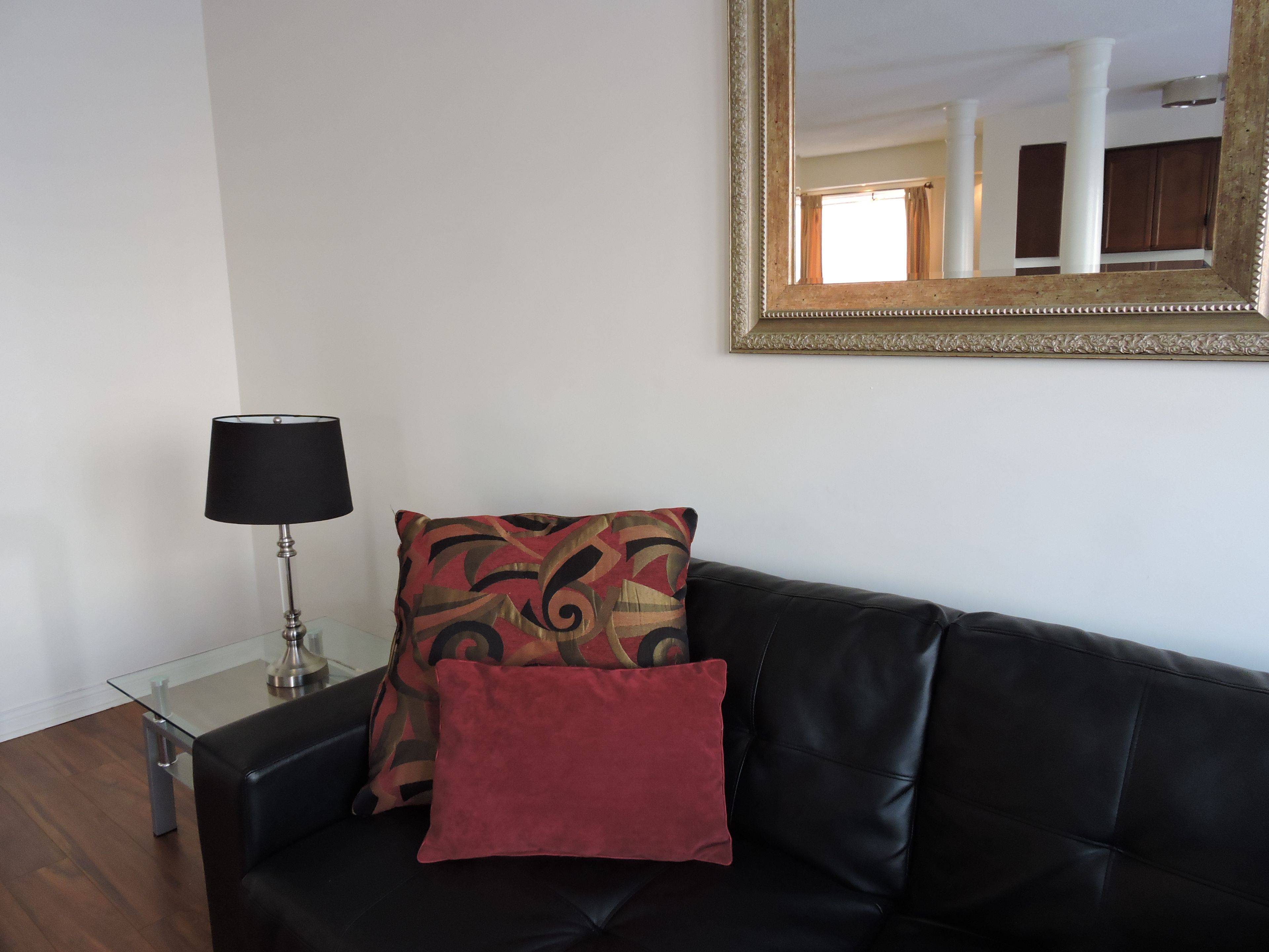 Oakville, ON L6M 4W9,2453 Baintree CRES