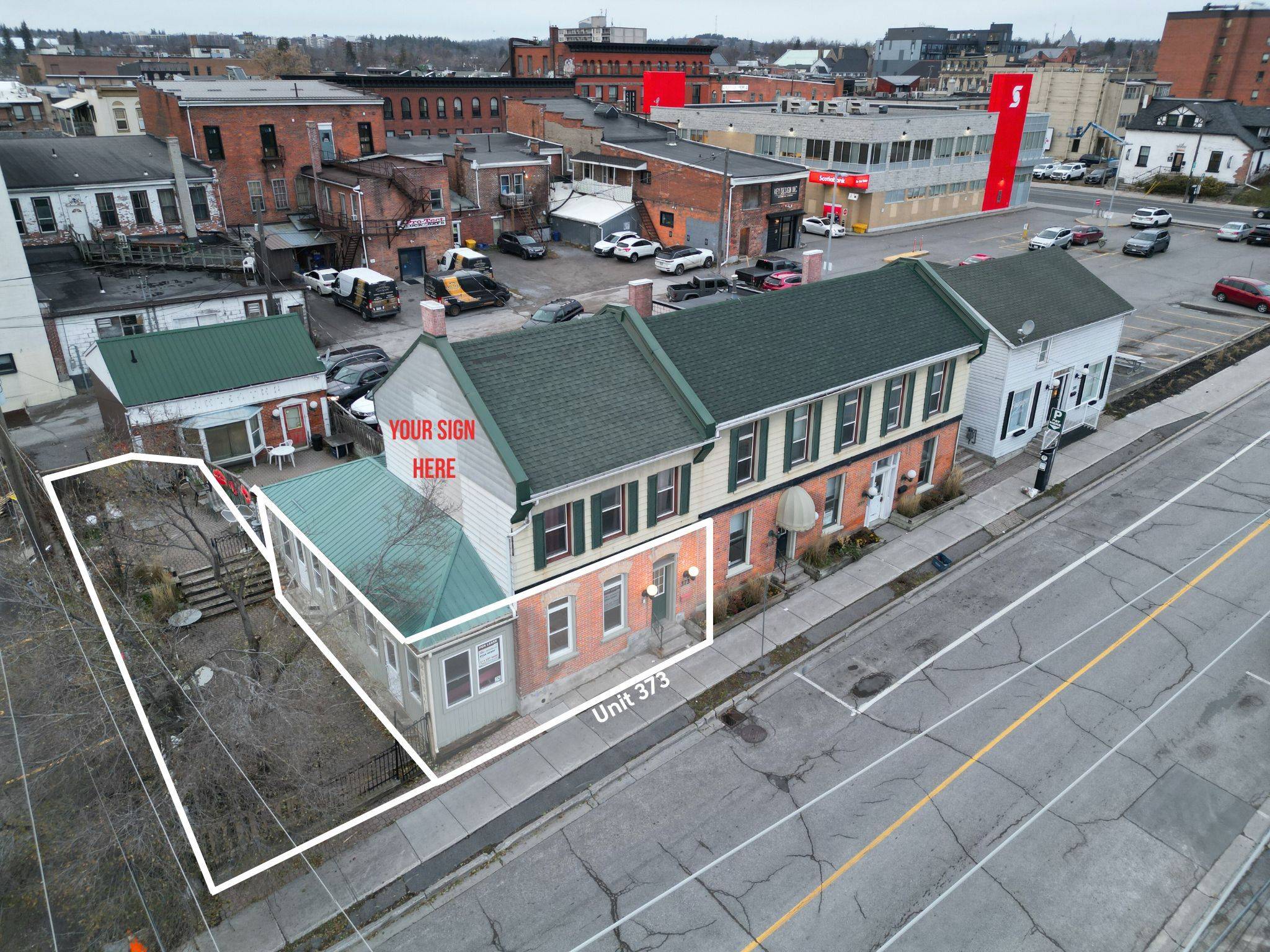 Peterborough, ON K9H 3J7,373 Queen ST