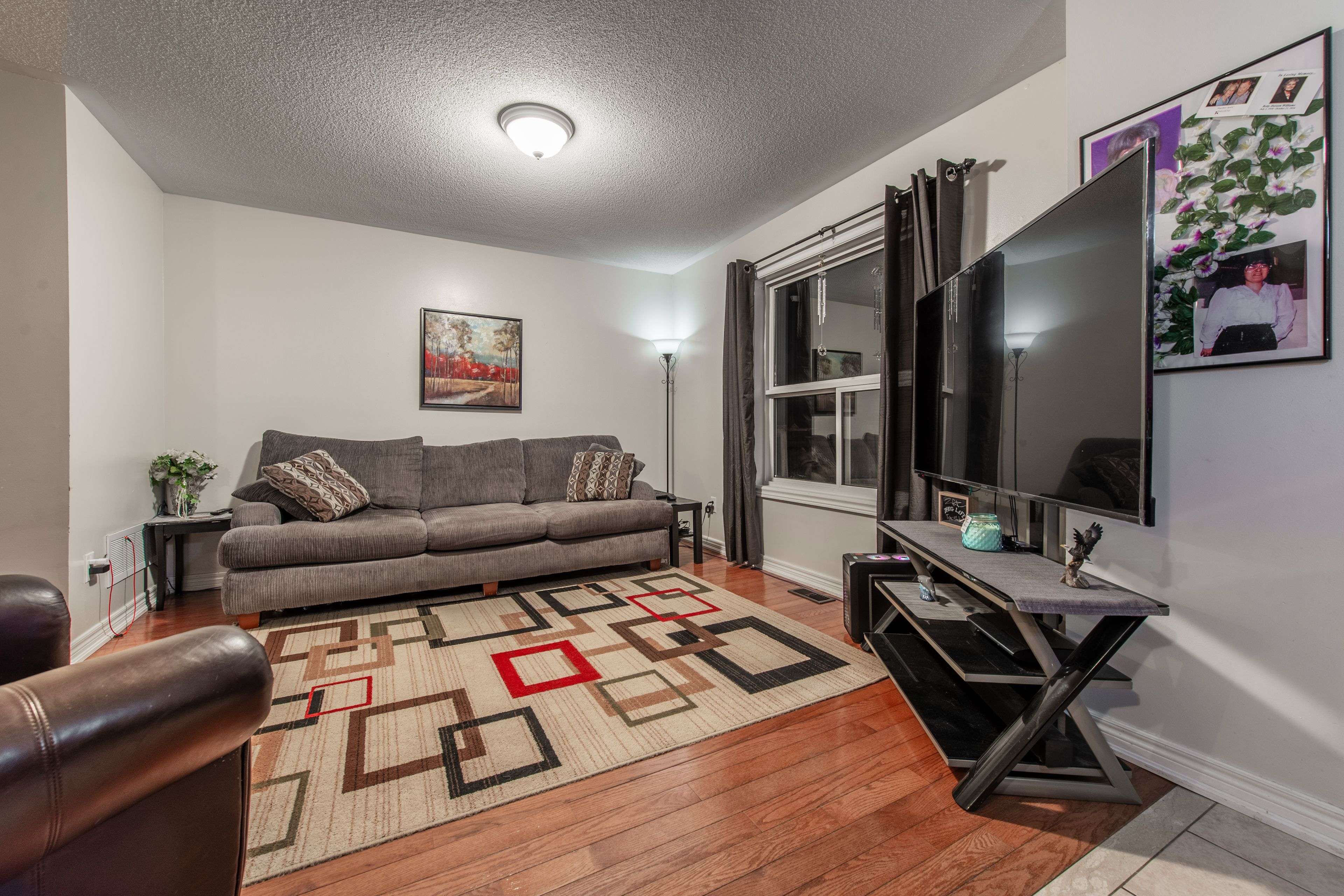 Shelburne, ON L0N 1S2,420 Orvis CRES