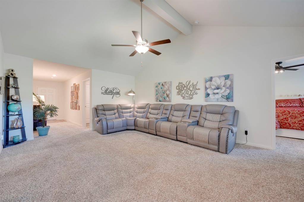 Newark, TX 76071,112 Bovine Drive