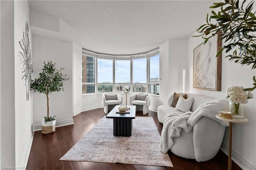 Toronto C14, ON M2N 7A2,15 Northtown WAY #1222