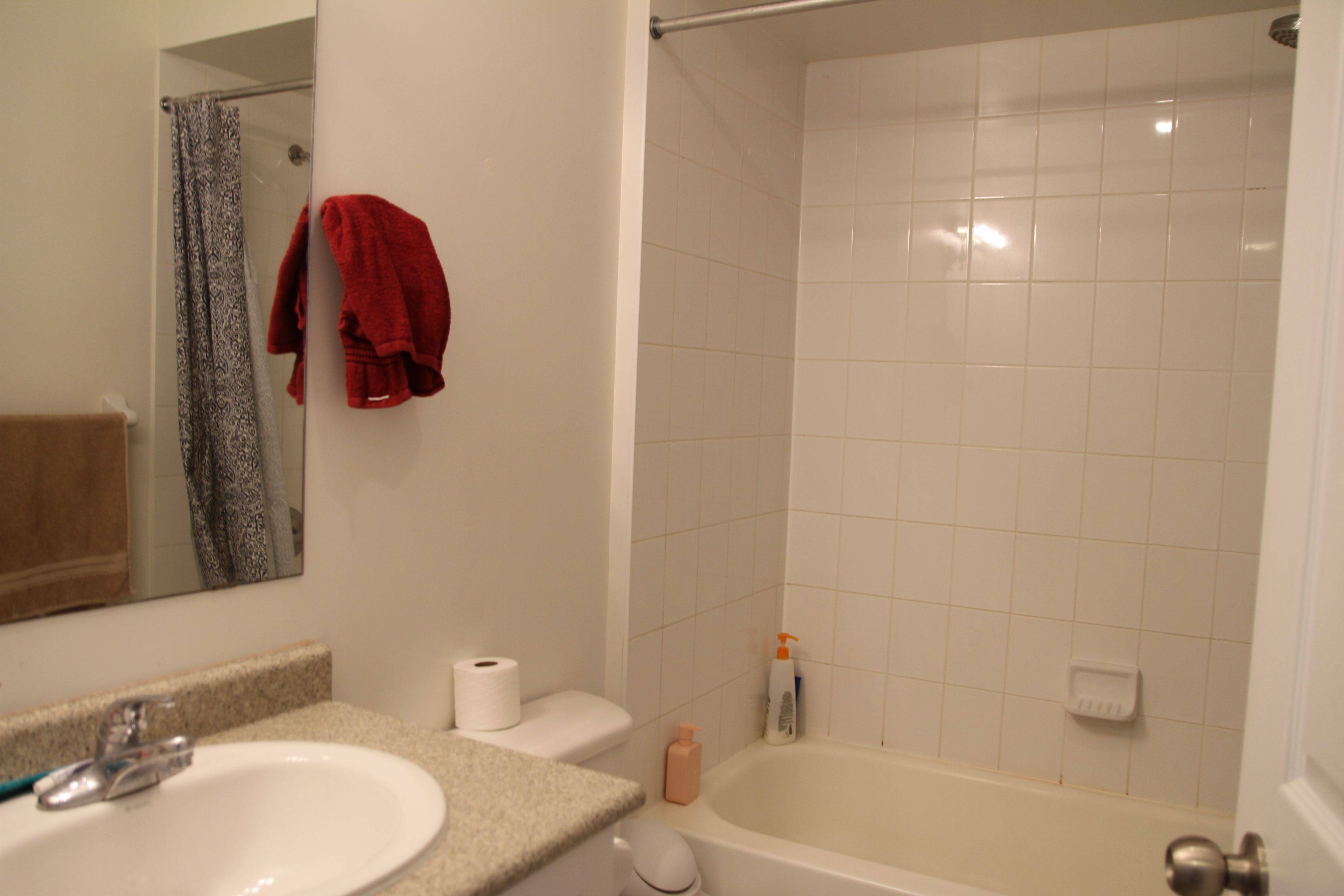 Mississauga, ON L5M 0P5,3050 Erin Centre BLVD #113