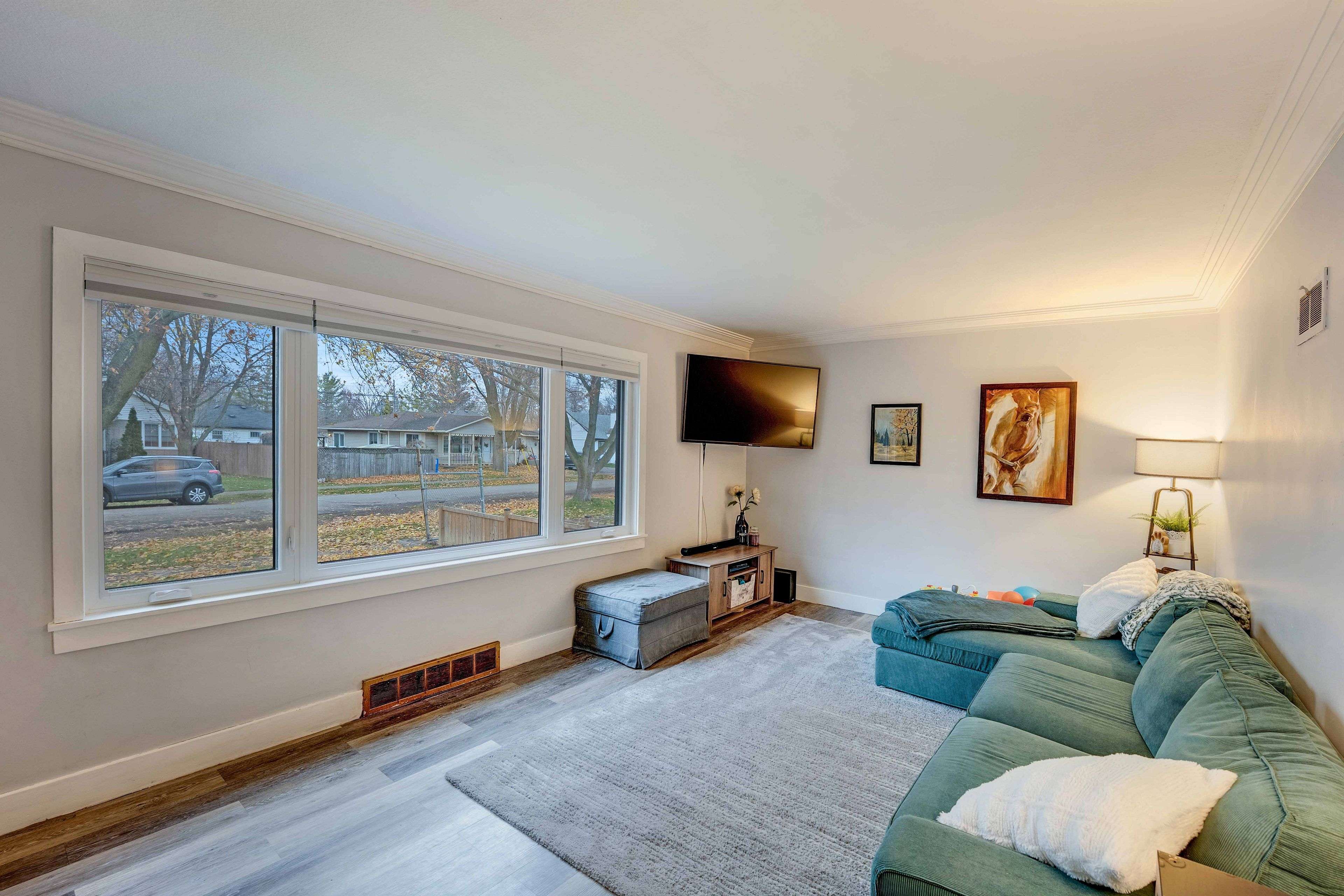 St. Catharines, ON L2M 3P1,40 Maplewood DR