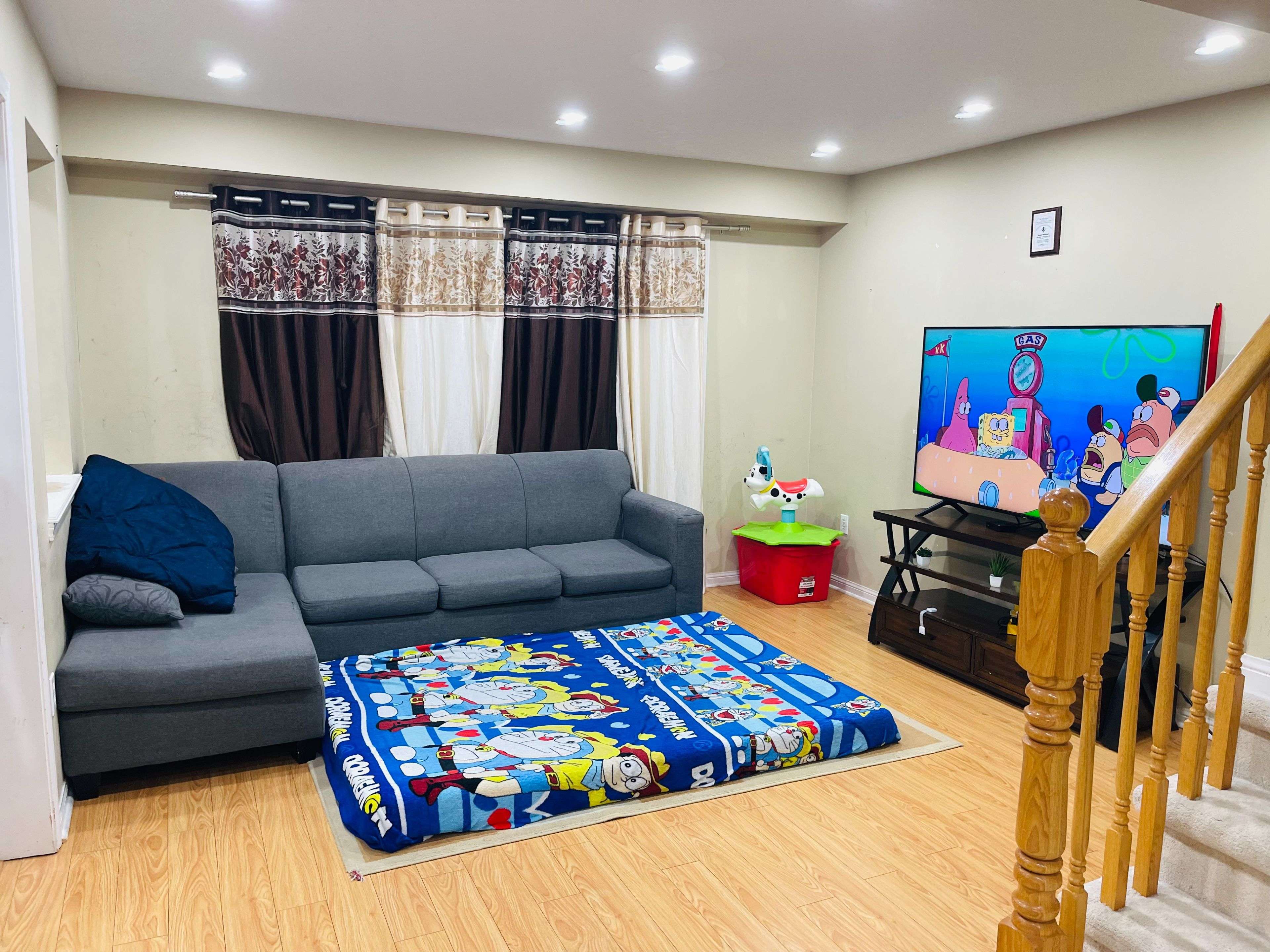 Brampton, ON L7A 3N1,45 Keats TER