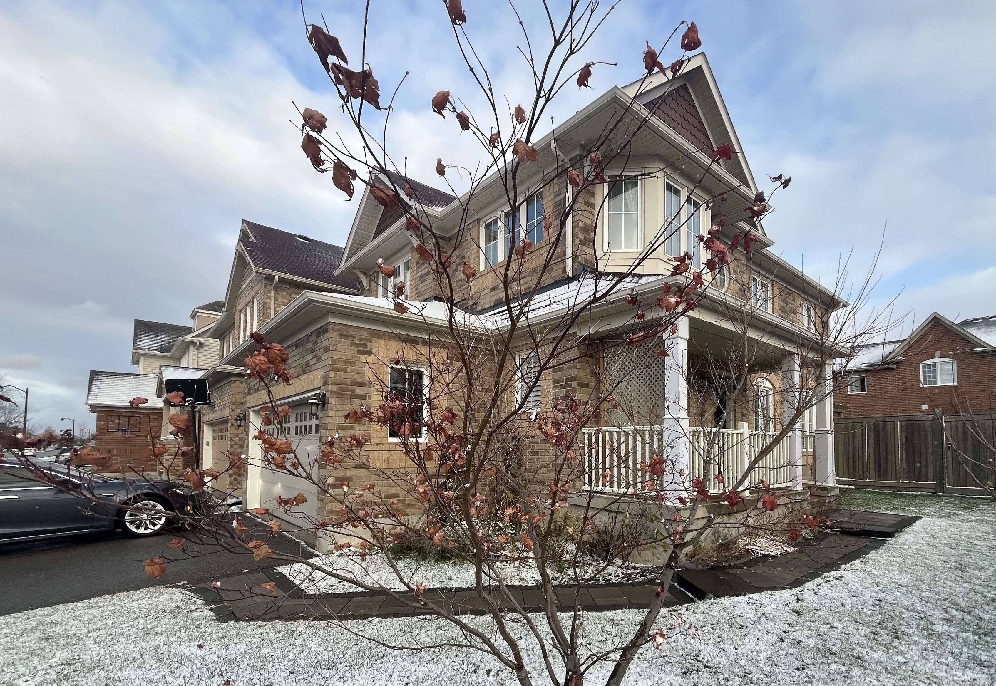 Milton, ON L9T 8B5,150 Leiterman DR