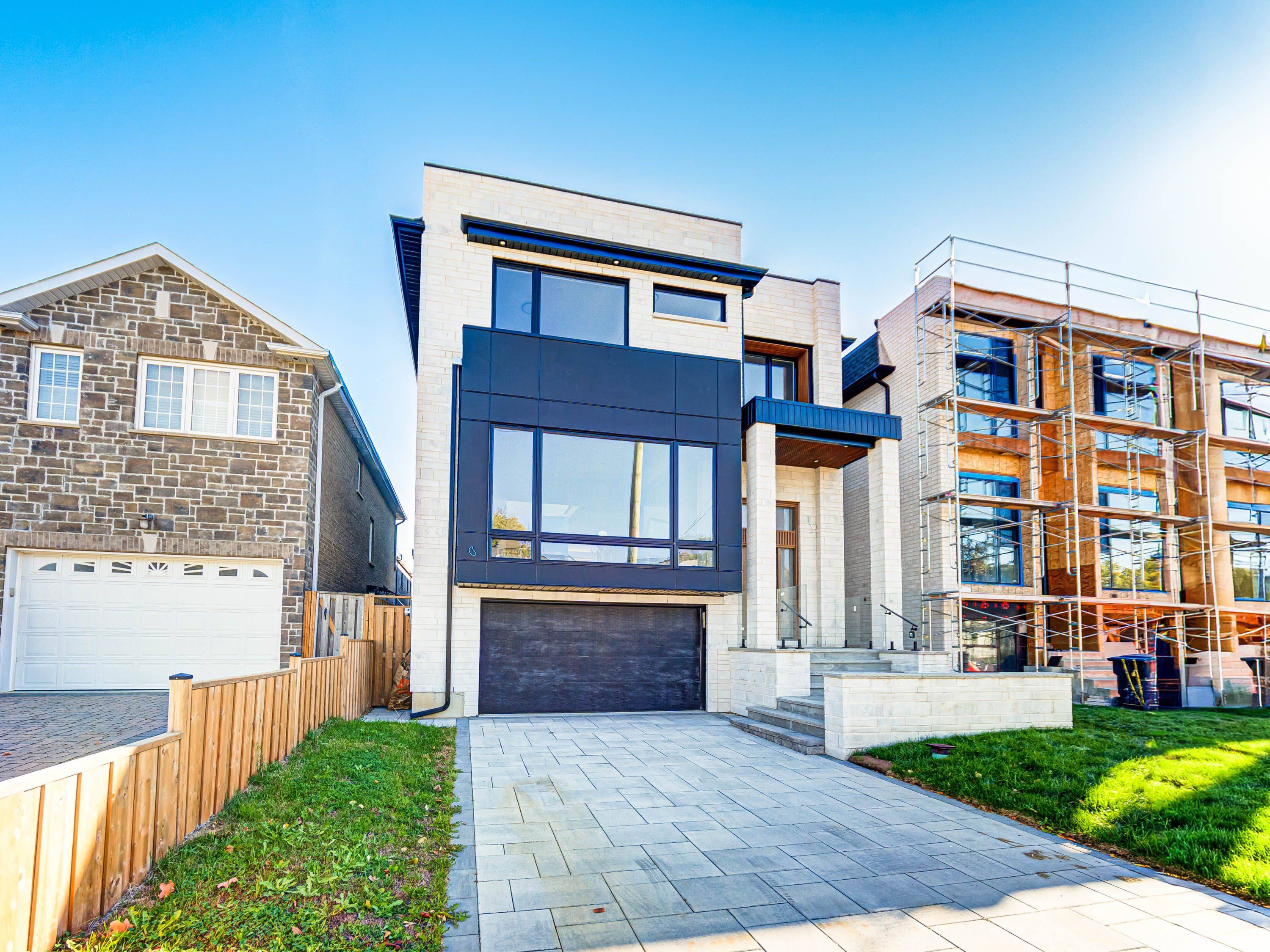 Toronto E04, ON M1L 3B7,67 Bexhill AVE