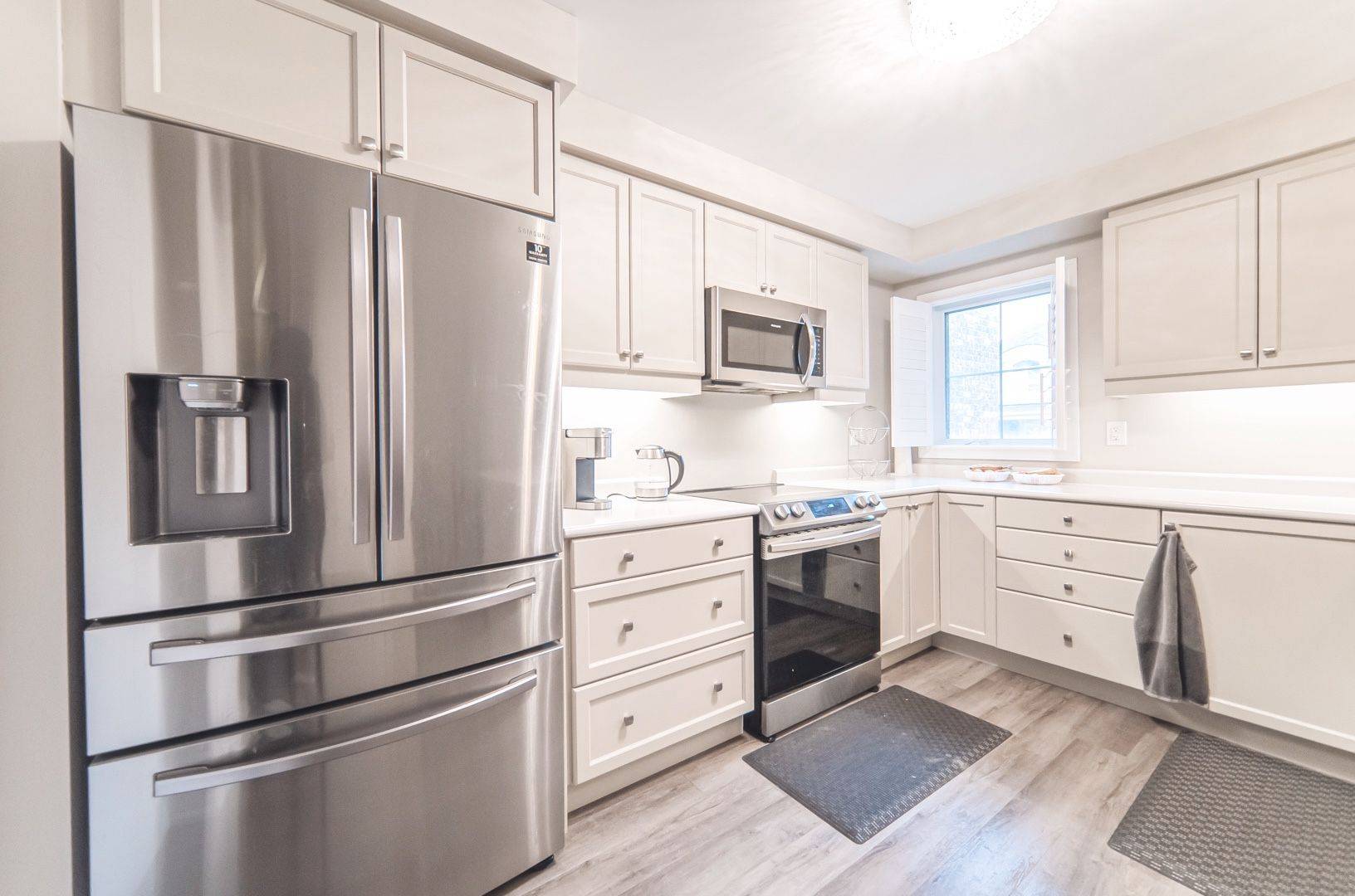 Milton, ON L9T 2X5,875 Cactus PT