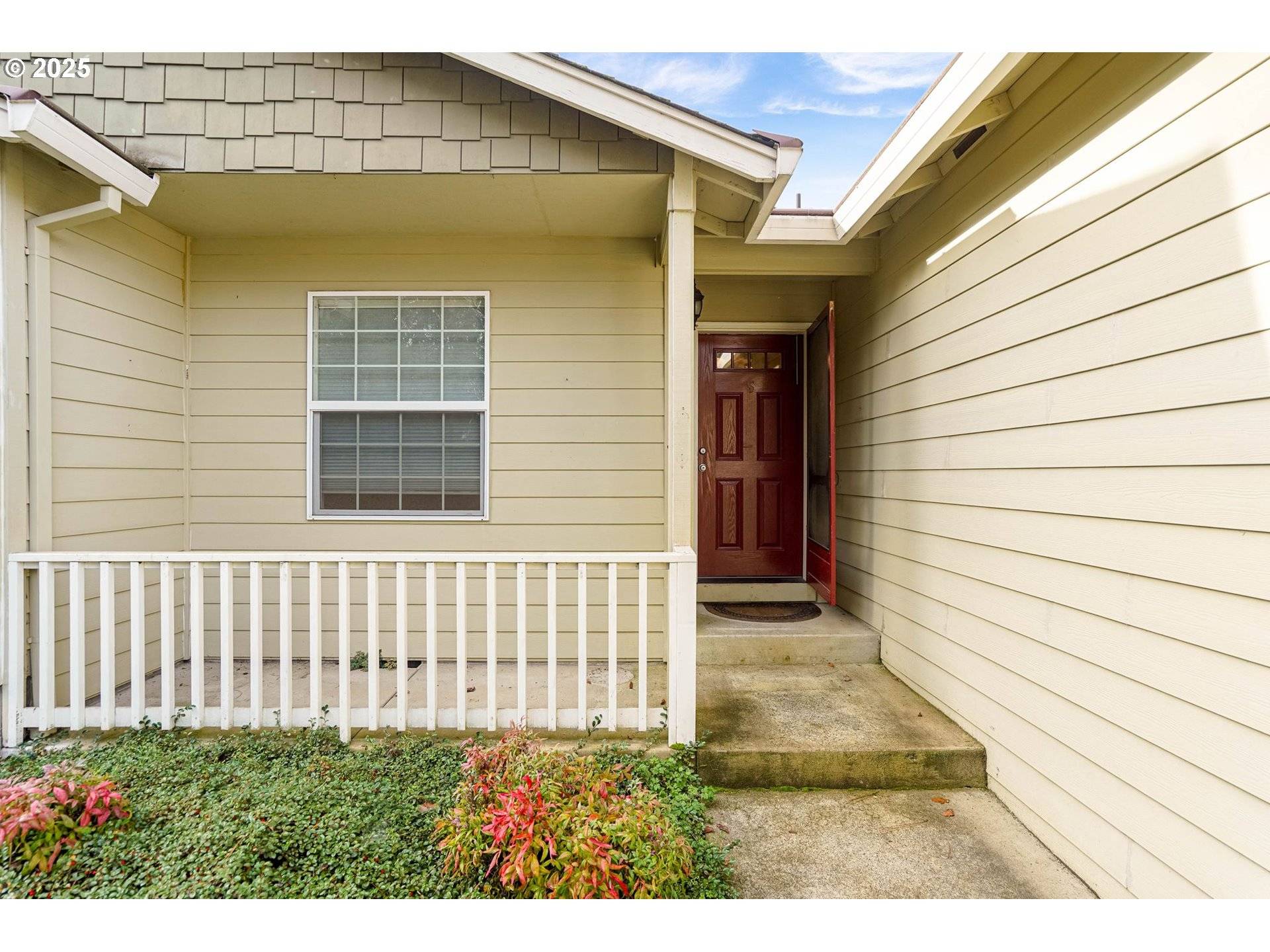 Silverton, OR 97381,223 PENNI LN