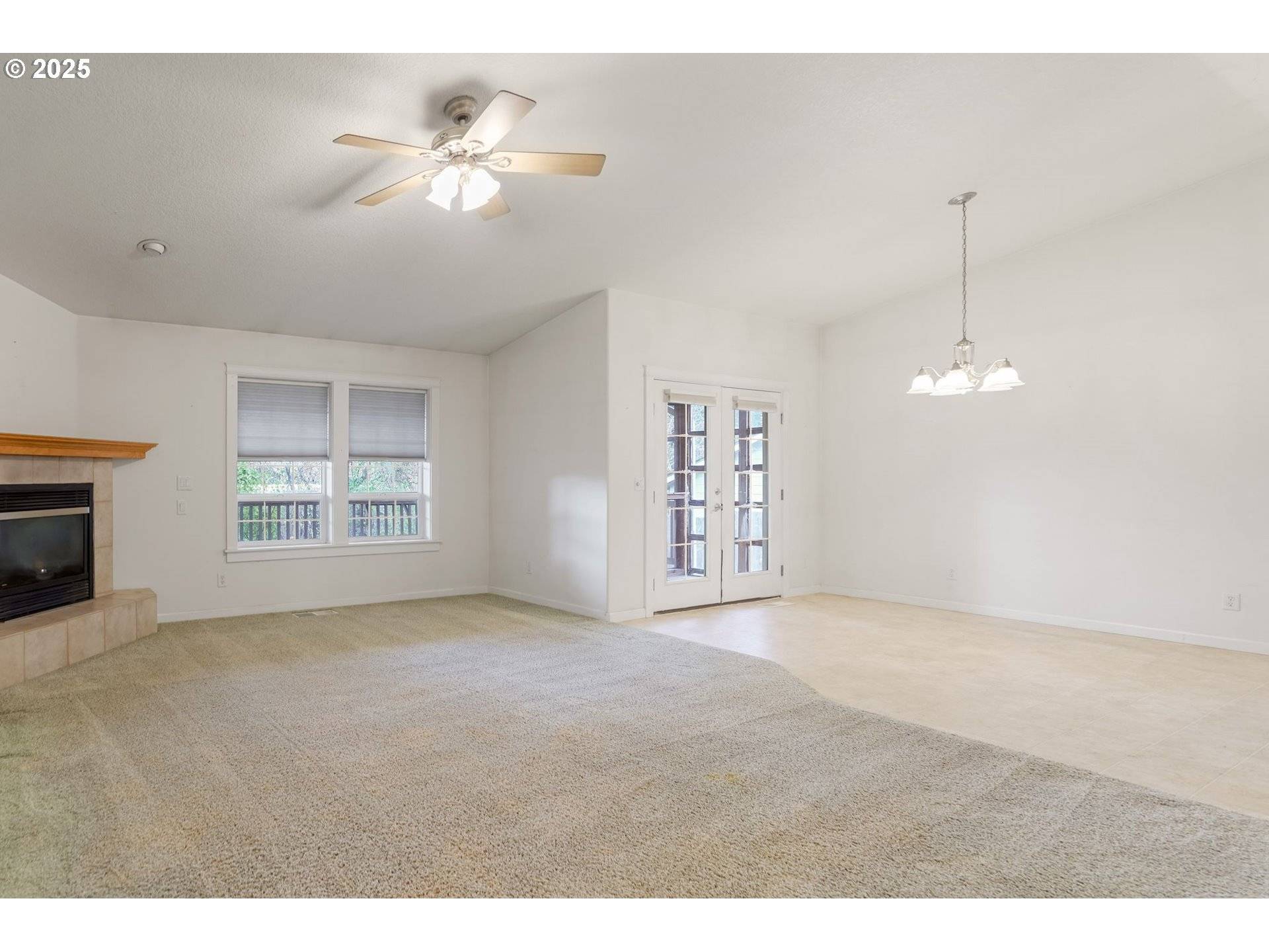 Silverton, OR 97381,223 PENNI LN