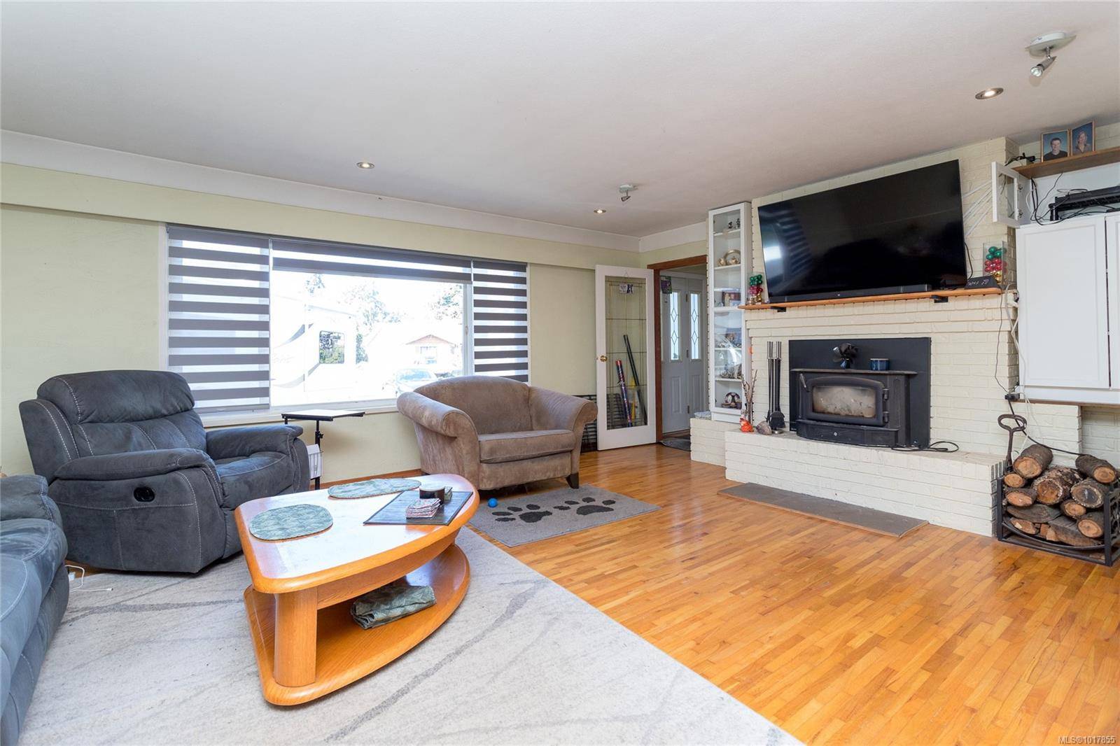 Colwood, BC V9C 2G9,3359 Summerhill Cres